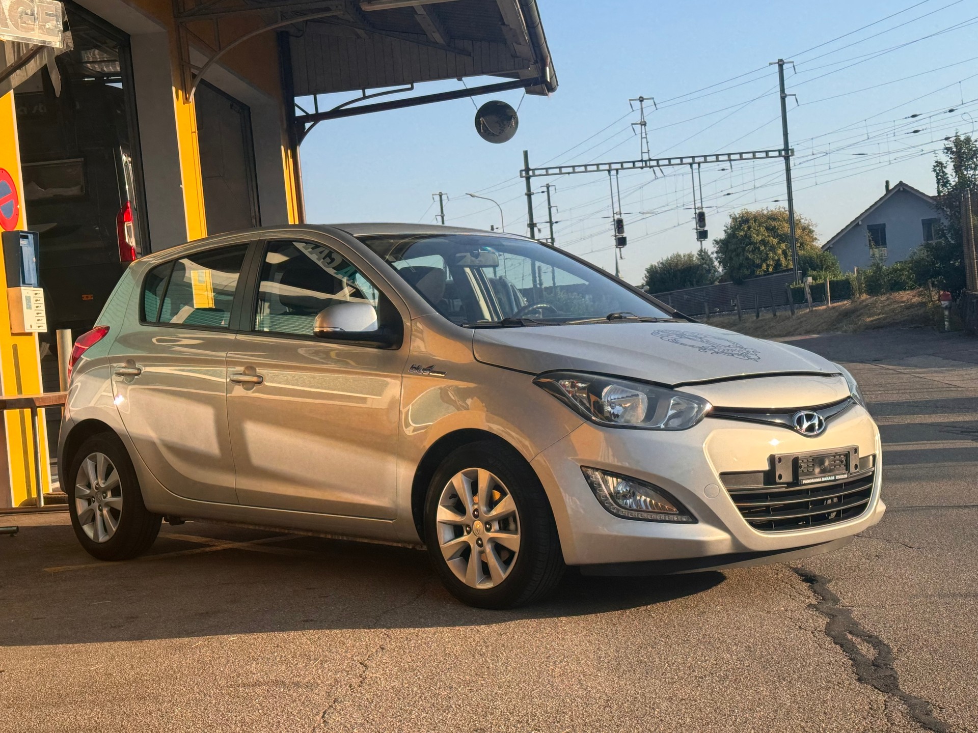 HYUNDAI i20 1.4 CRDi Style-image-4