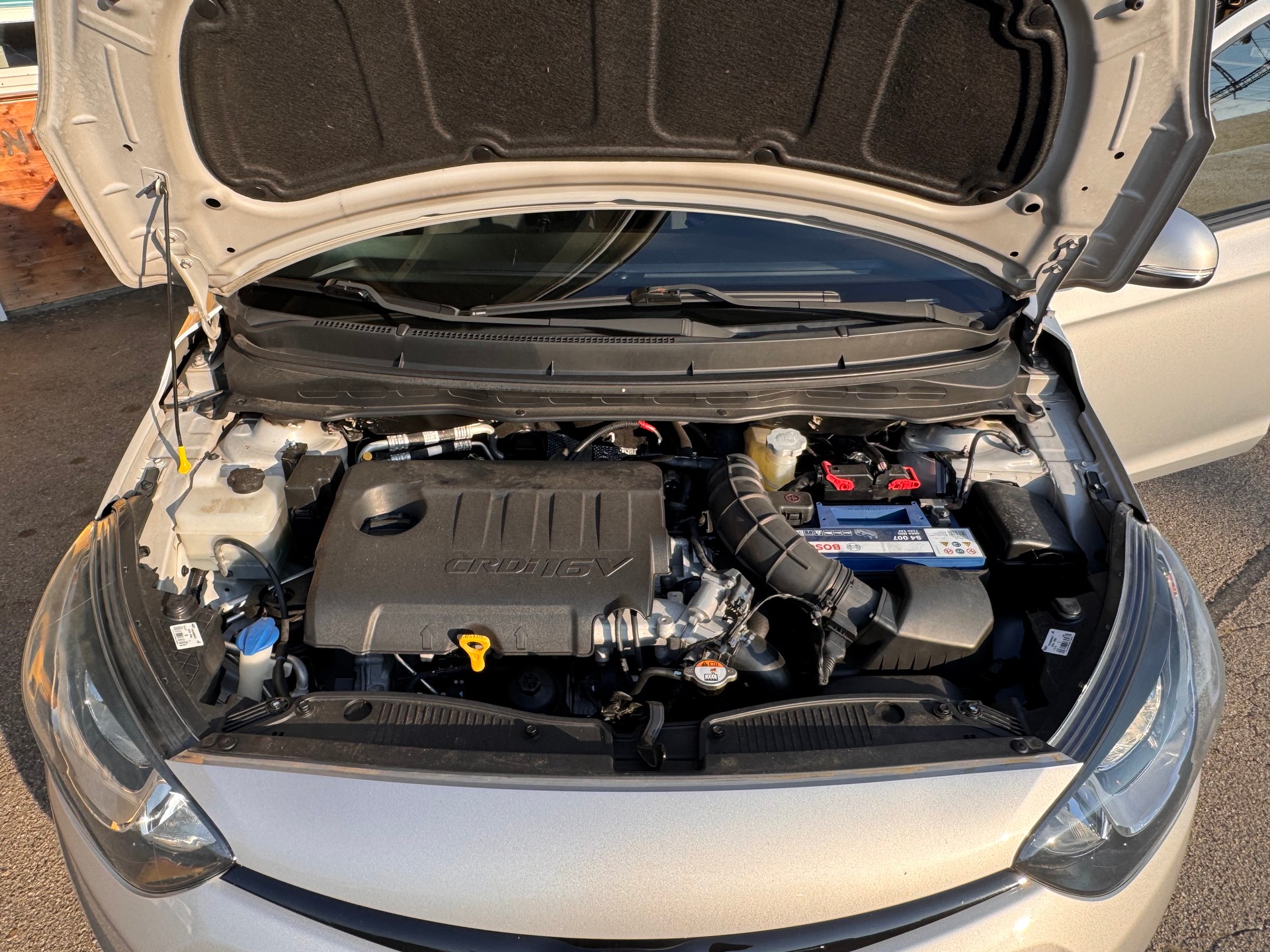 HYUNDAI i20 1.4 CRDi Style-image-9