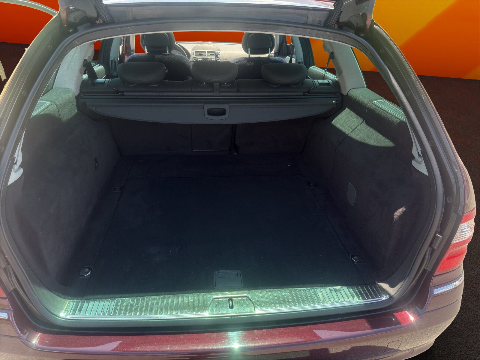 MERCEDES-BENZ E 500 Avantgarde 4Matic Automatic-image-13
