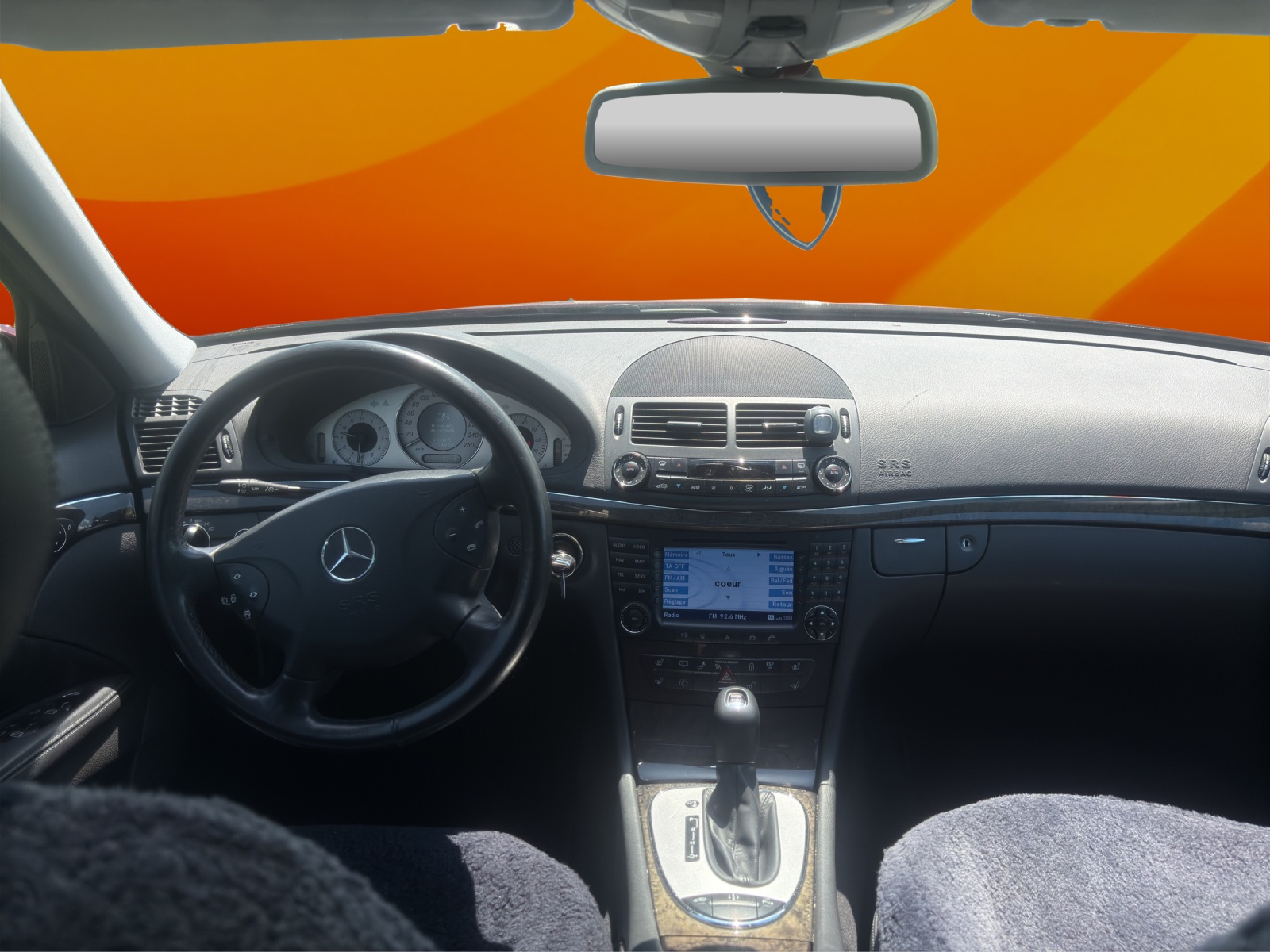 MERCEDES-BENZ E 500 Avantgarde 4Matic Automatic-image-8