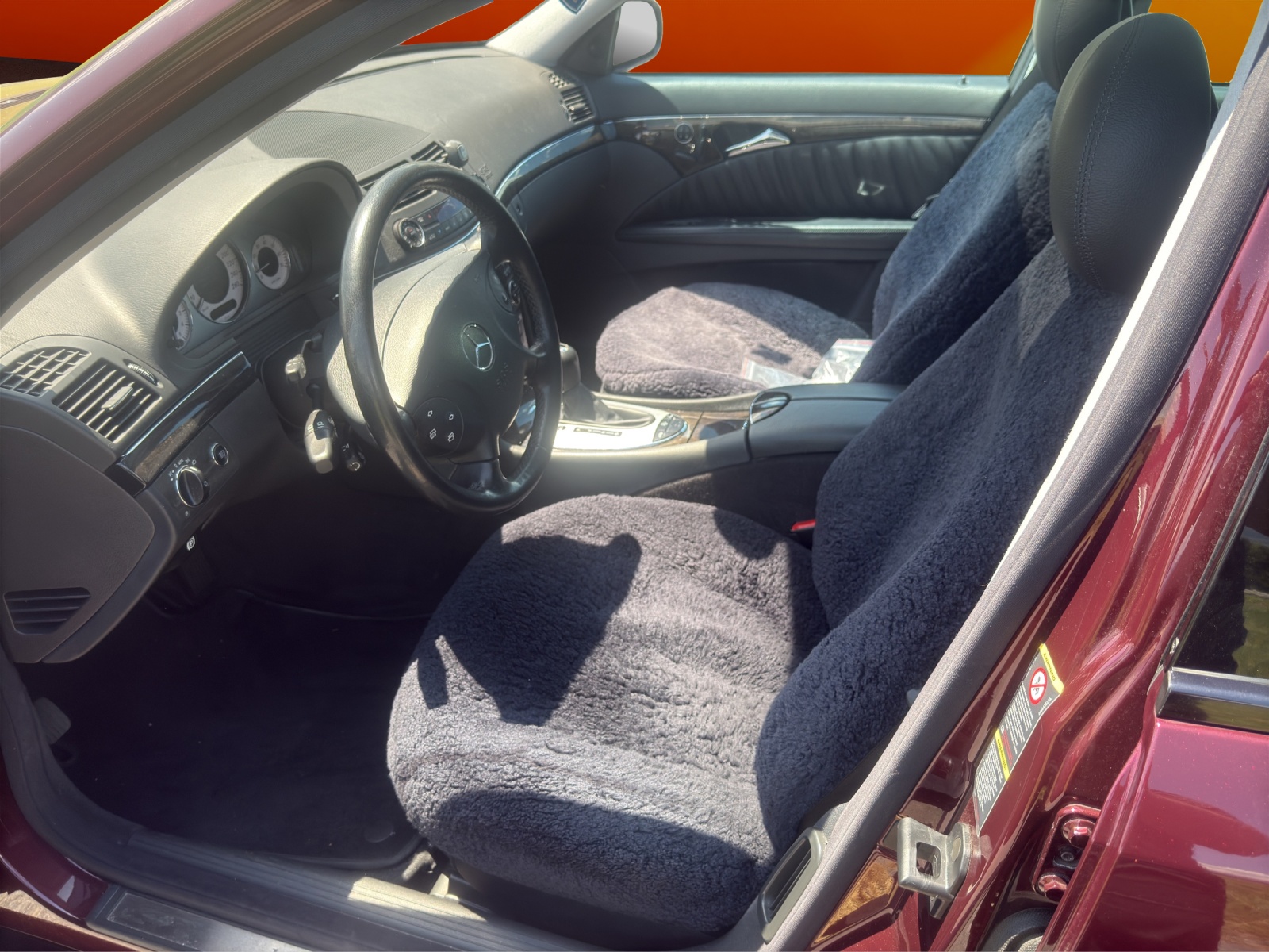 MERCEDES-BENZ E 500 Avantgarde 4Matic Automatic-image-9