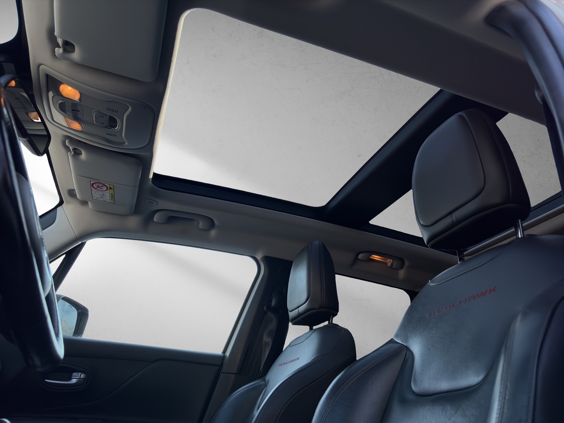 JEEP Renegade 2.0 MJ Trailhawk AWD + Low Range 9ATX-image-12