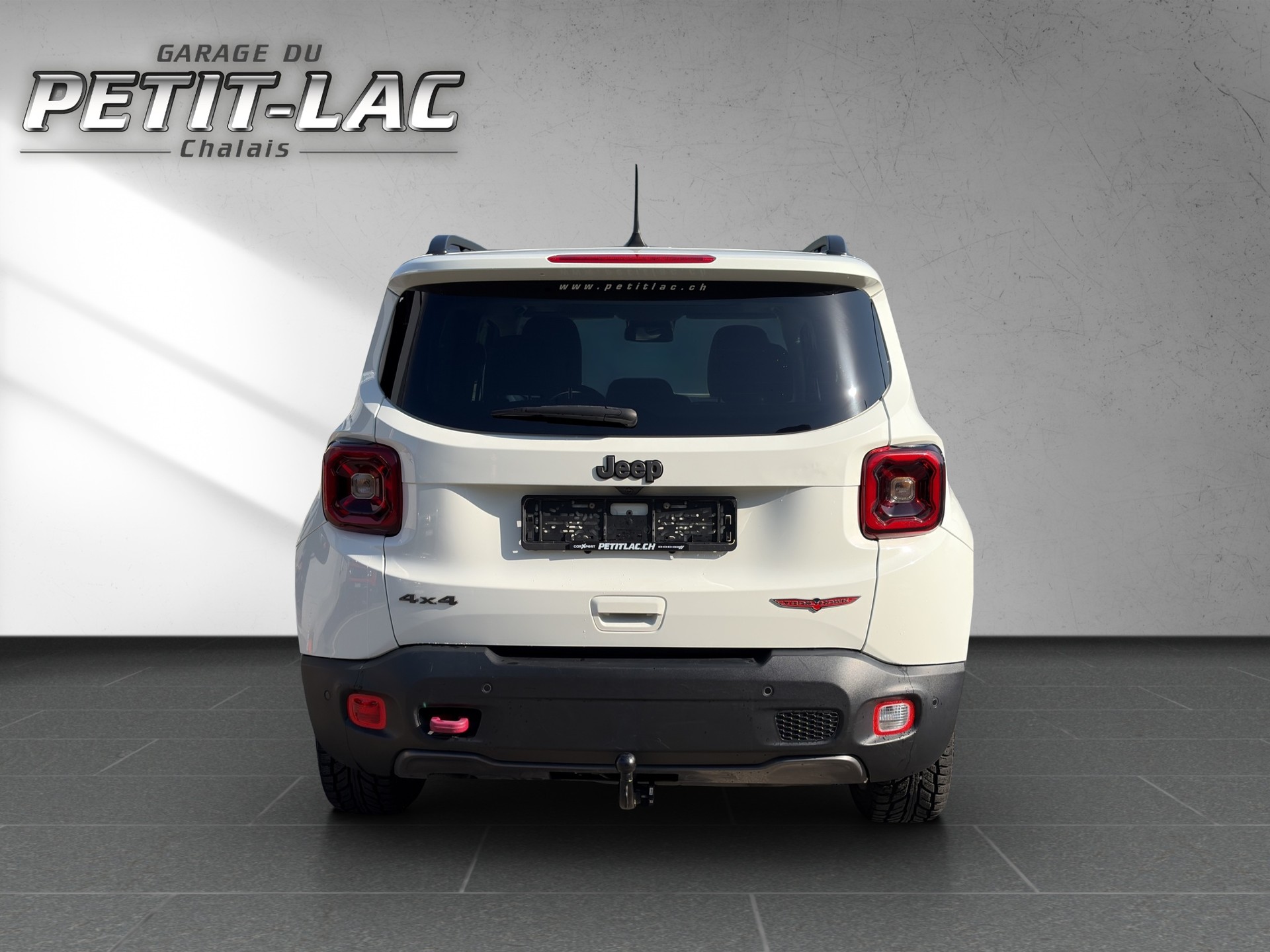 JEEP Renegade 2.0 MJ Trailhawk AWD + Low Range 9ATX-image-6