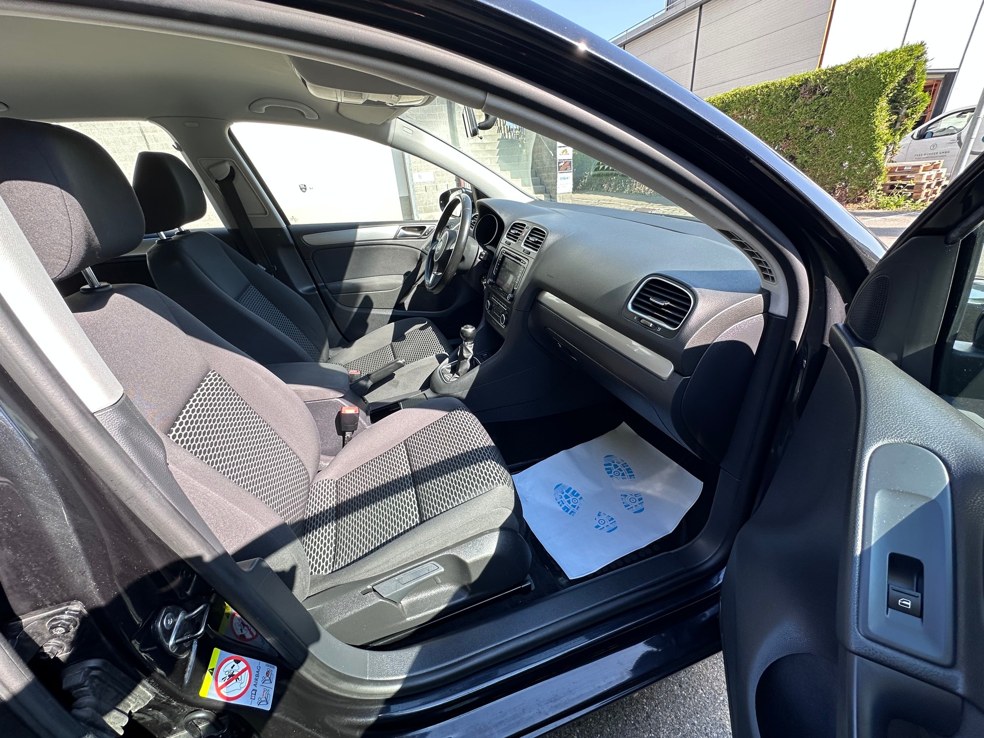 VW GOLF-image-7