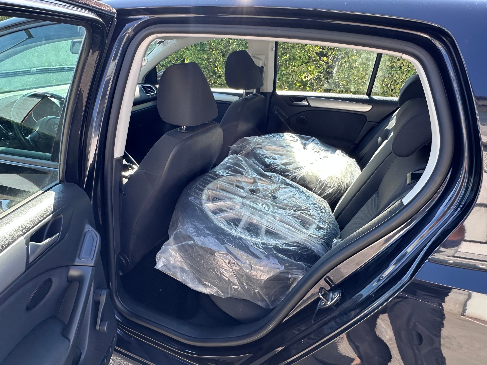 VW GOLF-image-8