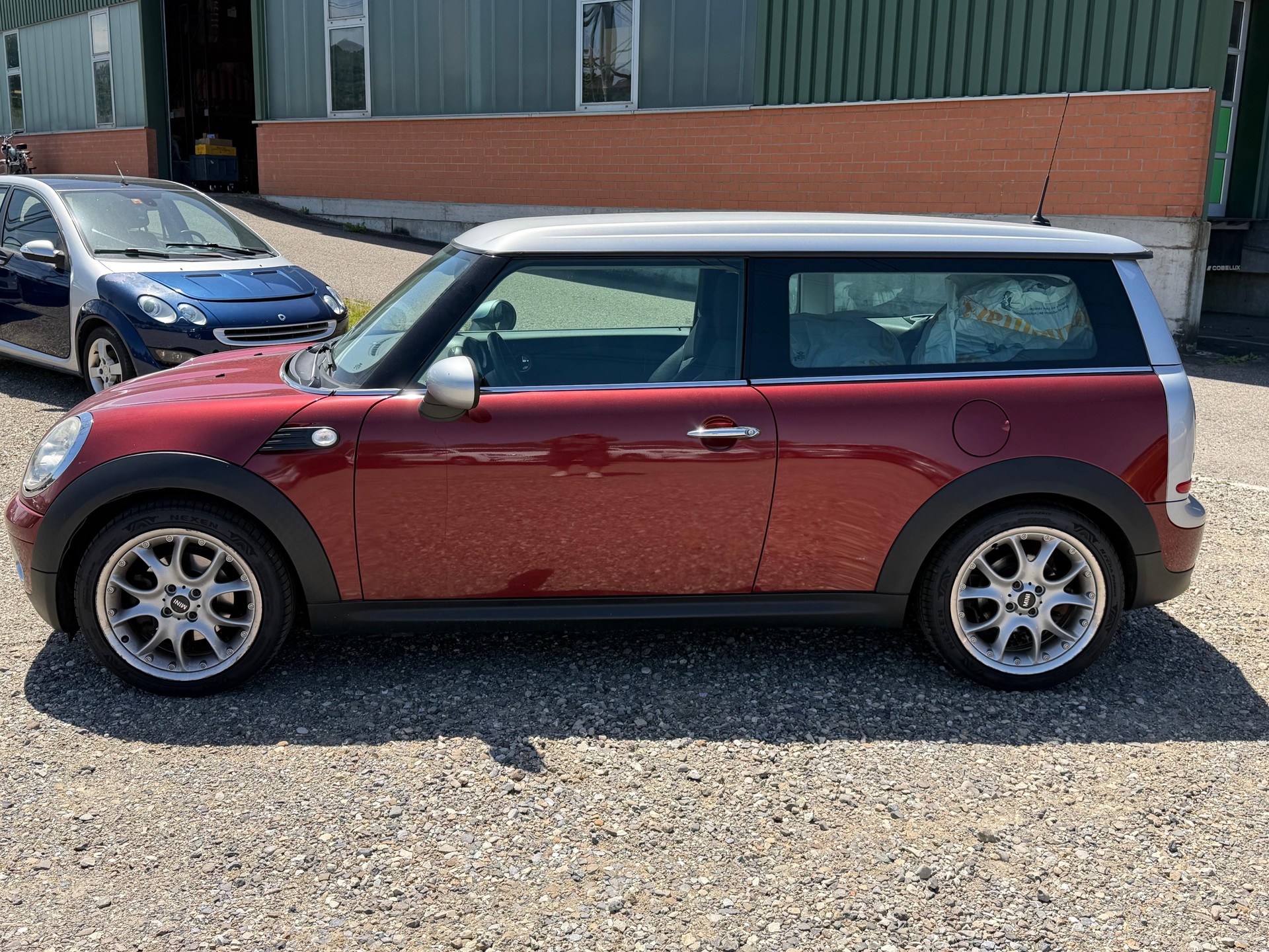 MINI Clubman Cooper-image-10
