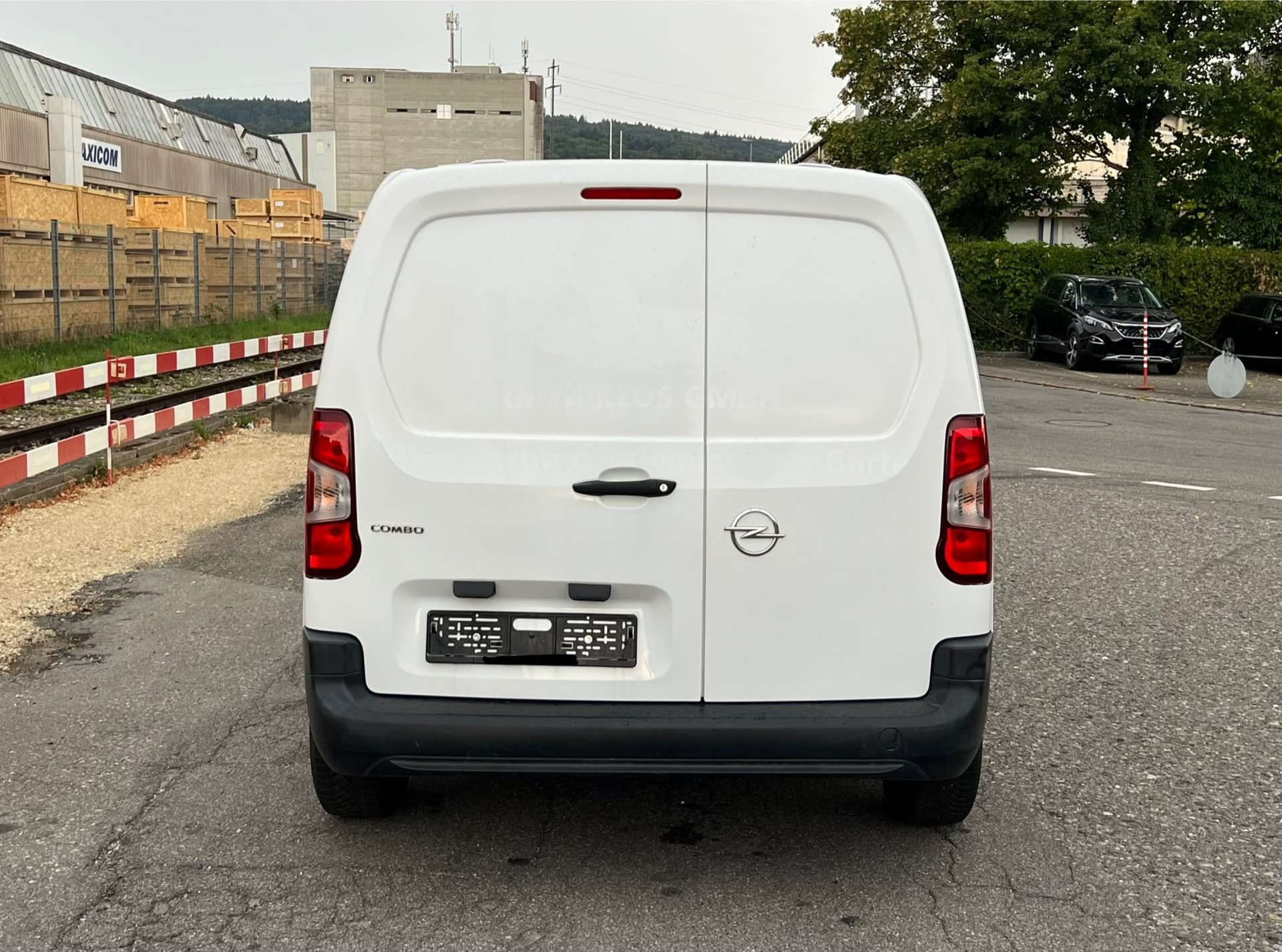 OPEL Combo 1.2 Cargo Essentia start/stop-image-4