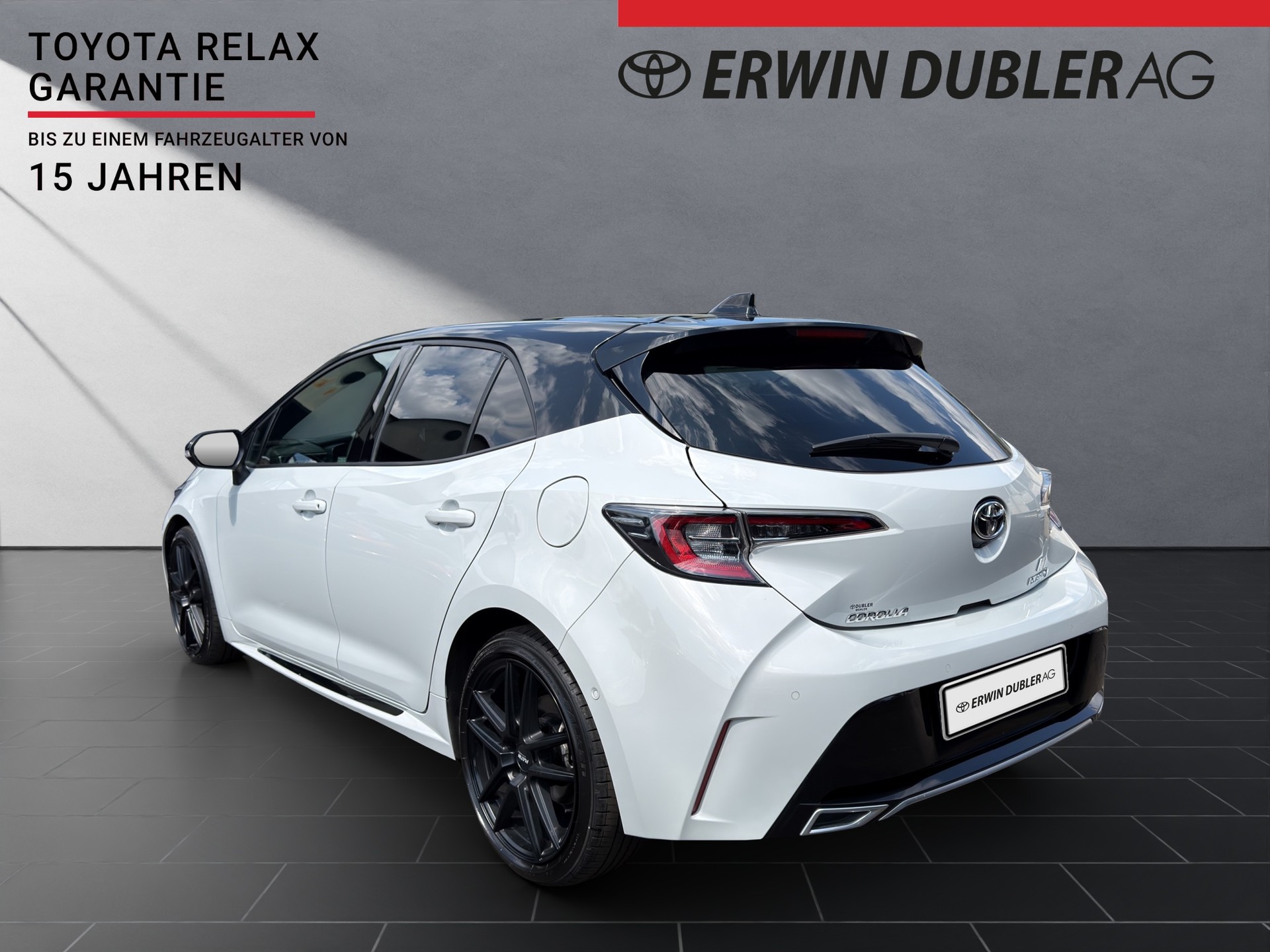 TOYOTA Corolla 2.0 HSD GR-S-image-2