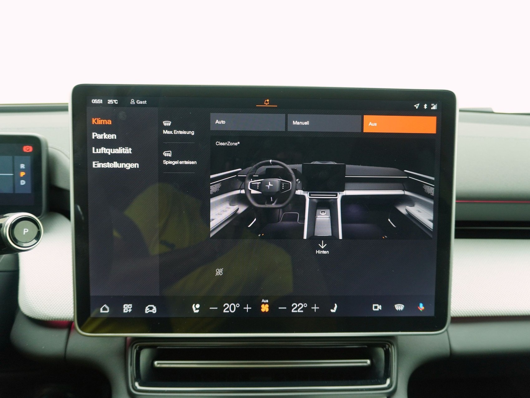 POLESTAR 4 Long Range Dual Motor-image-17