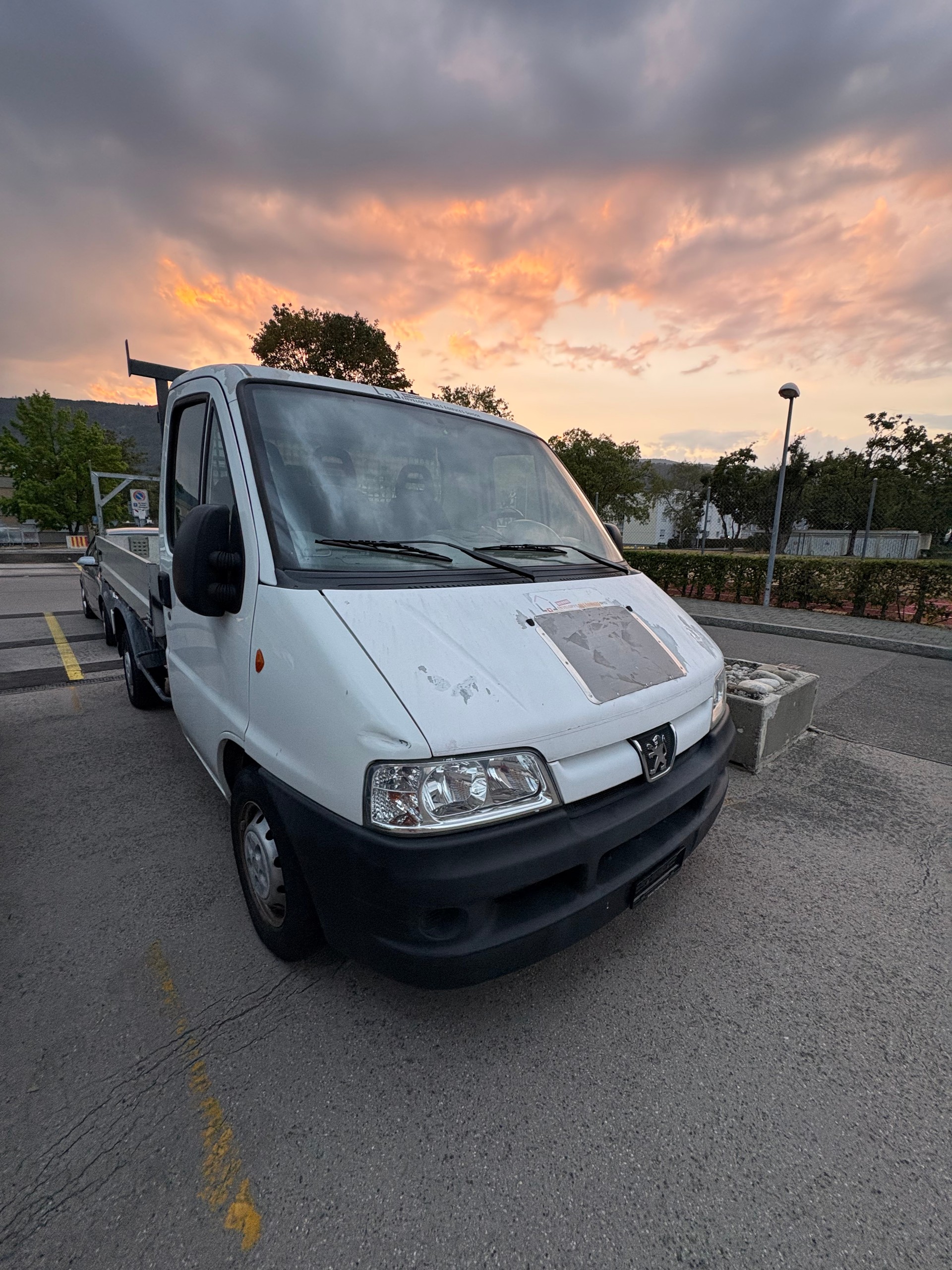 PEUGEOT Boxer 2.8 HDI 330 M Swiss Pack-image-1