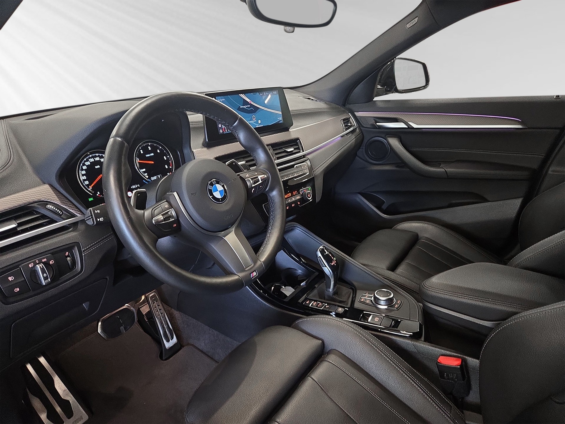 BMW X2 xDrive 20d M Sport Steptronic-showroom-element-3