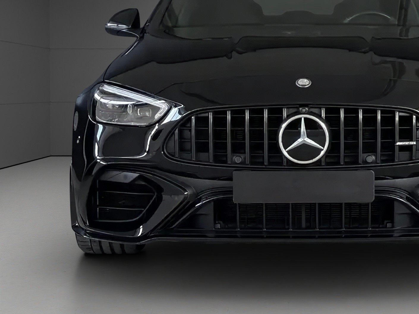 MERCEDES-BENZ C 63 S AMG E Performance 4 Matic Executive Edition