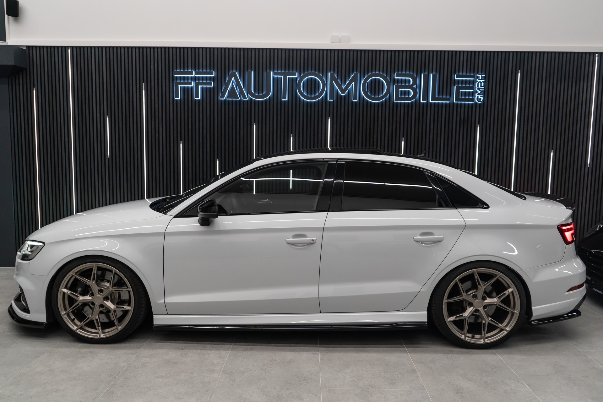 AUDI AUDI RS3 LIMOUSINE 2.5 TSI QUATTRO S-TRONIC / CH-FZ / APR-image-10
