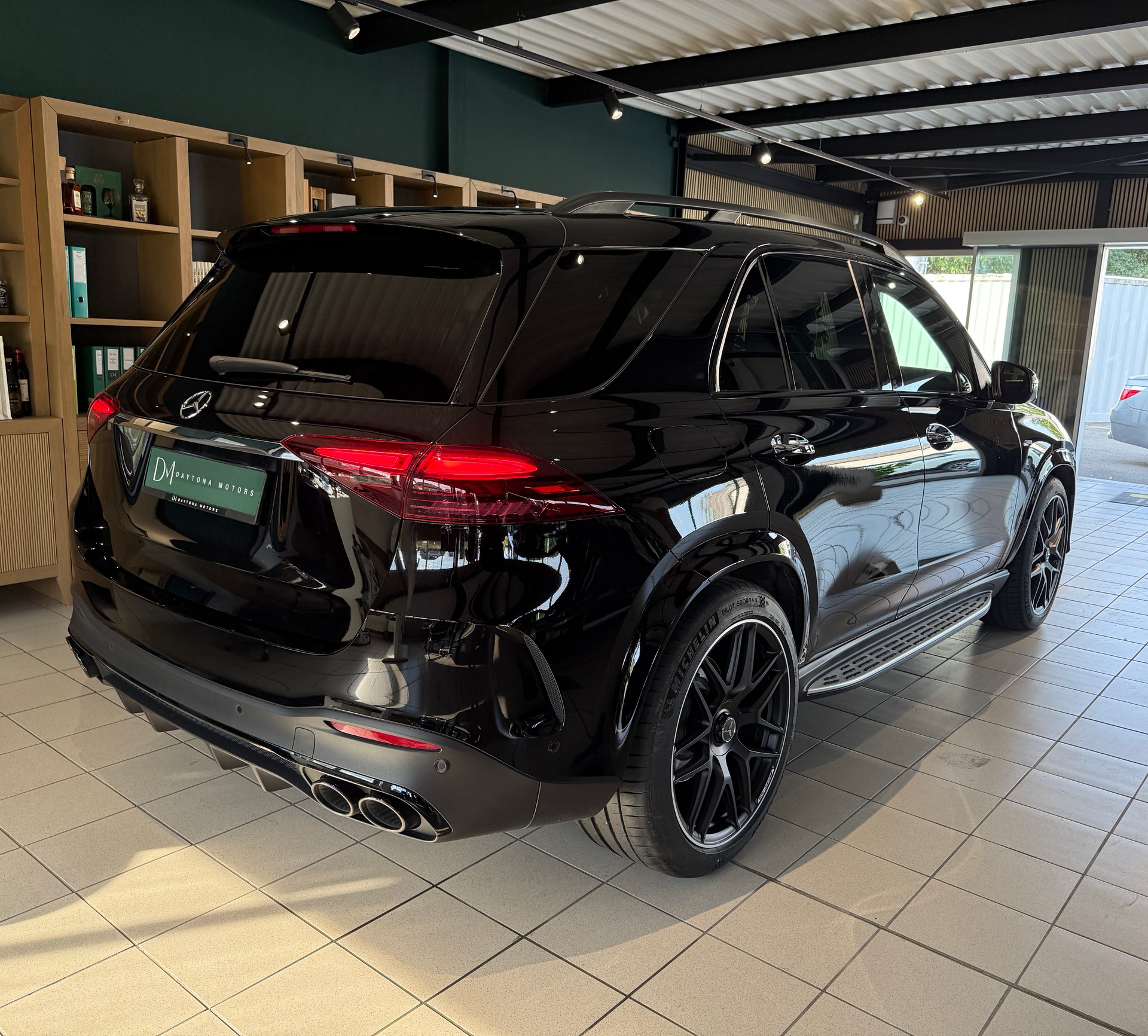 MERCEDES-BENZ GLE 53 AMG 4Matic+ 9G-Speedshift-image-2