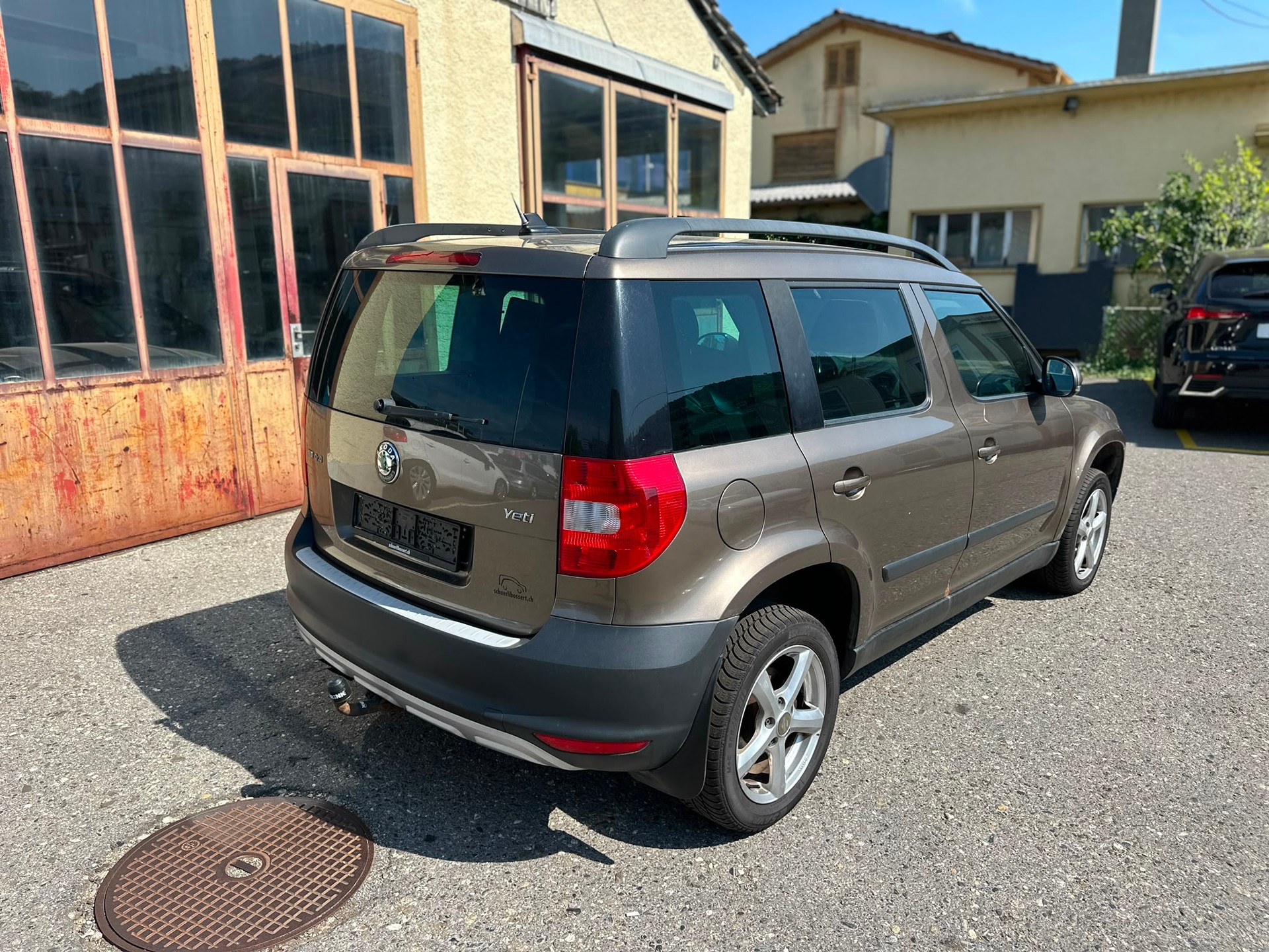 SKODA Yeti 2.0 TDI Ambition 4x4-image-4