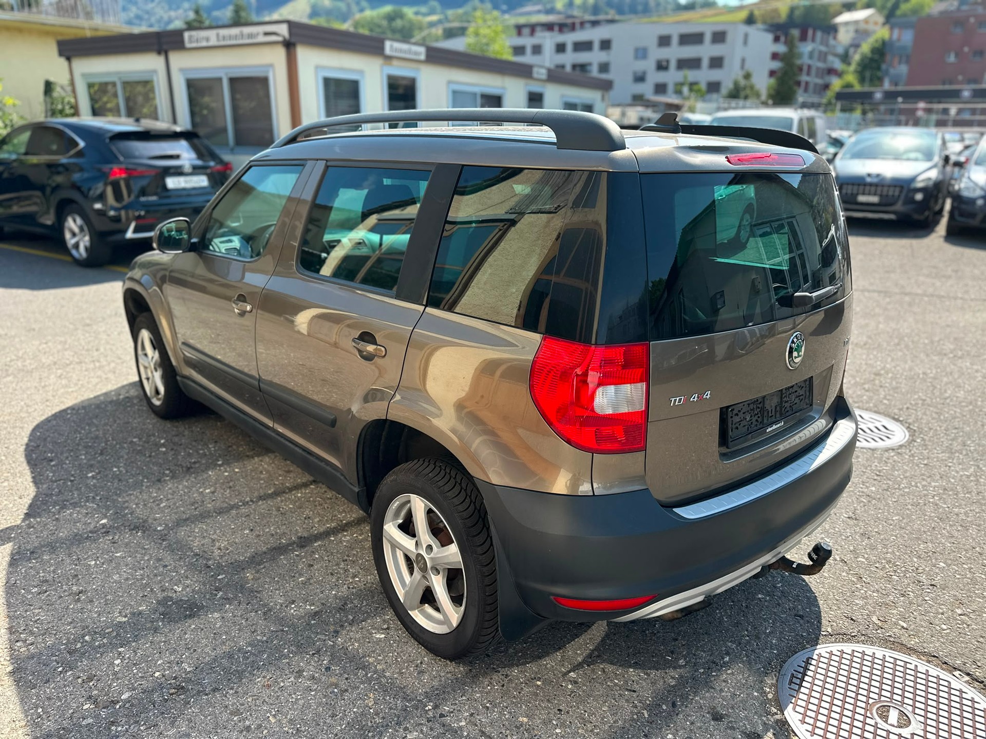 SKODA Yeti 2.0 TDI Ambition 4x4-image-3