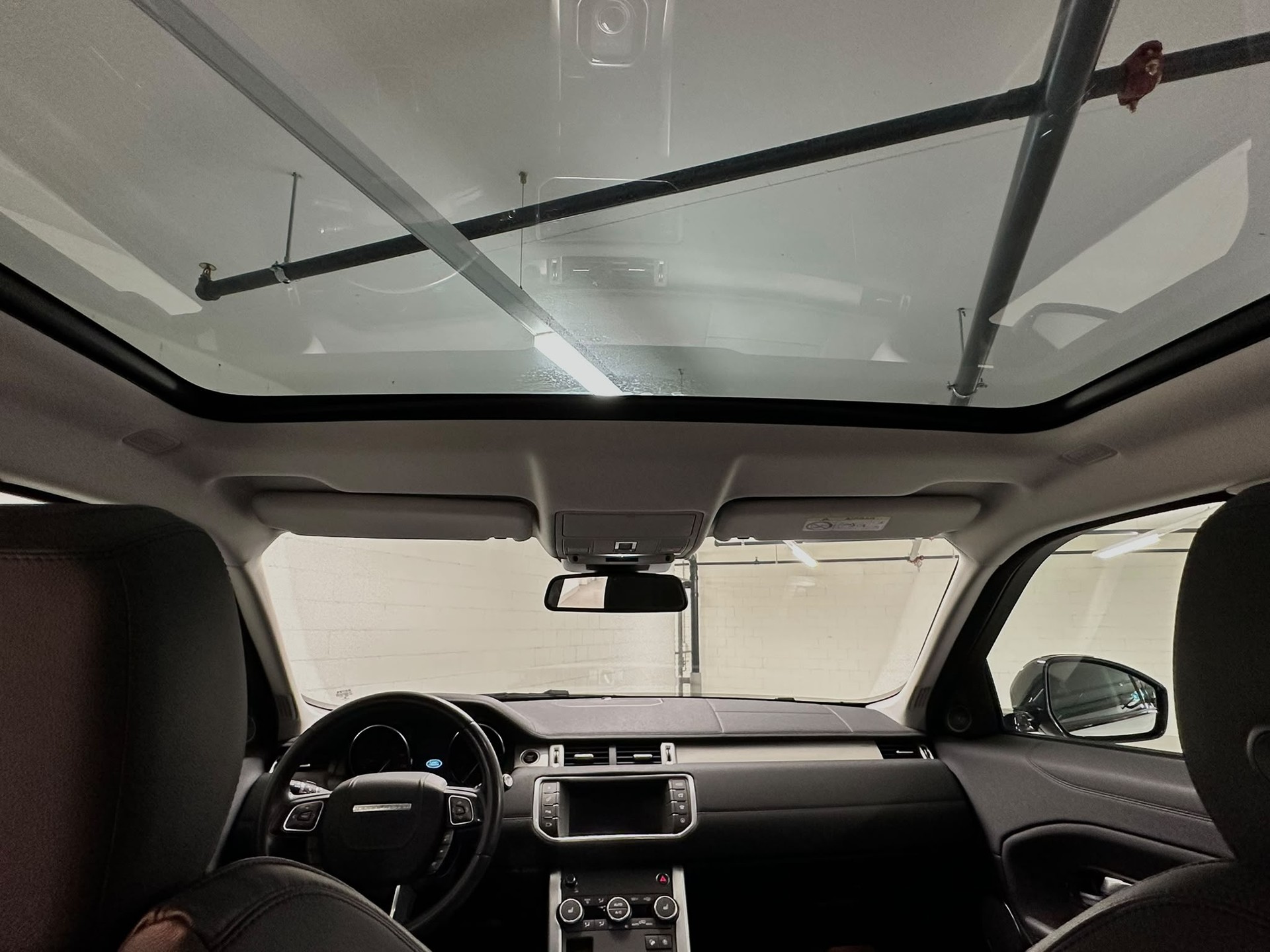LAND ROVER Range Rover Evoque 2.0 Si4 SE Advantage AT9-image-8