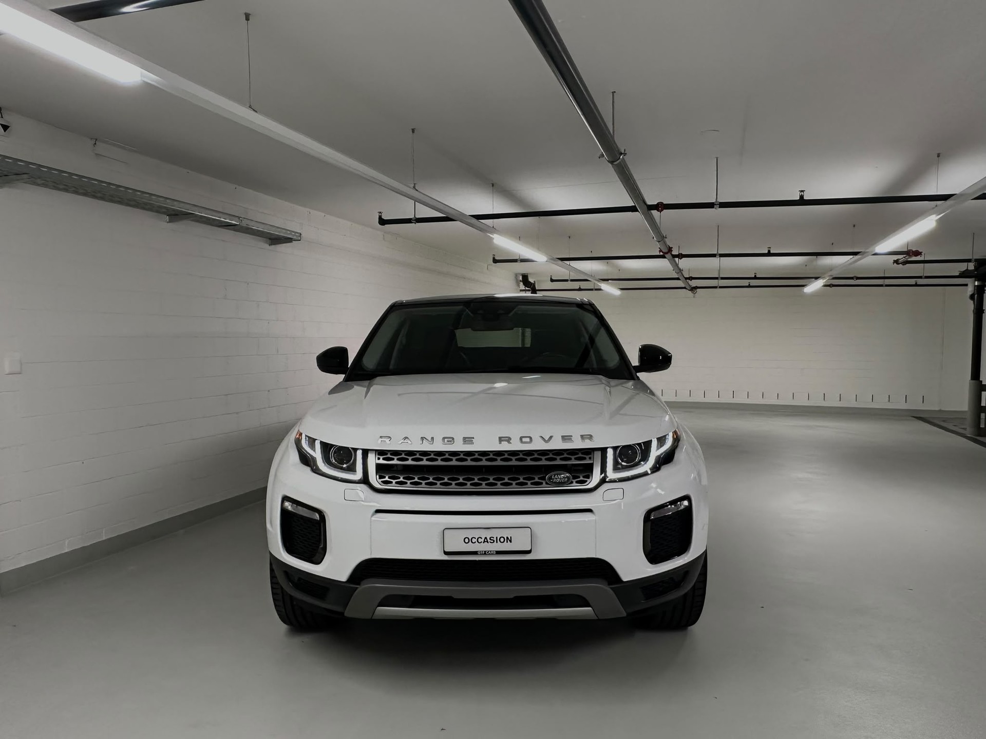 LAND ROVER Range Rover Evoque 2.0 Si4 SE Advantage AT9-image-0