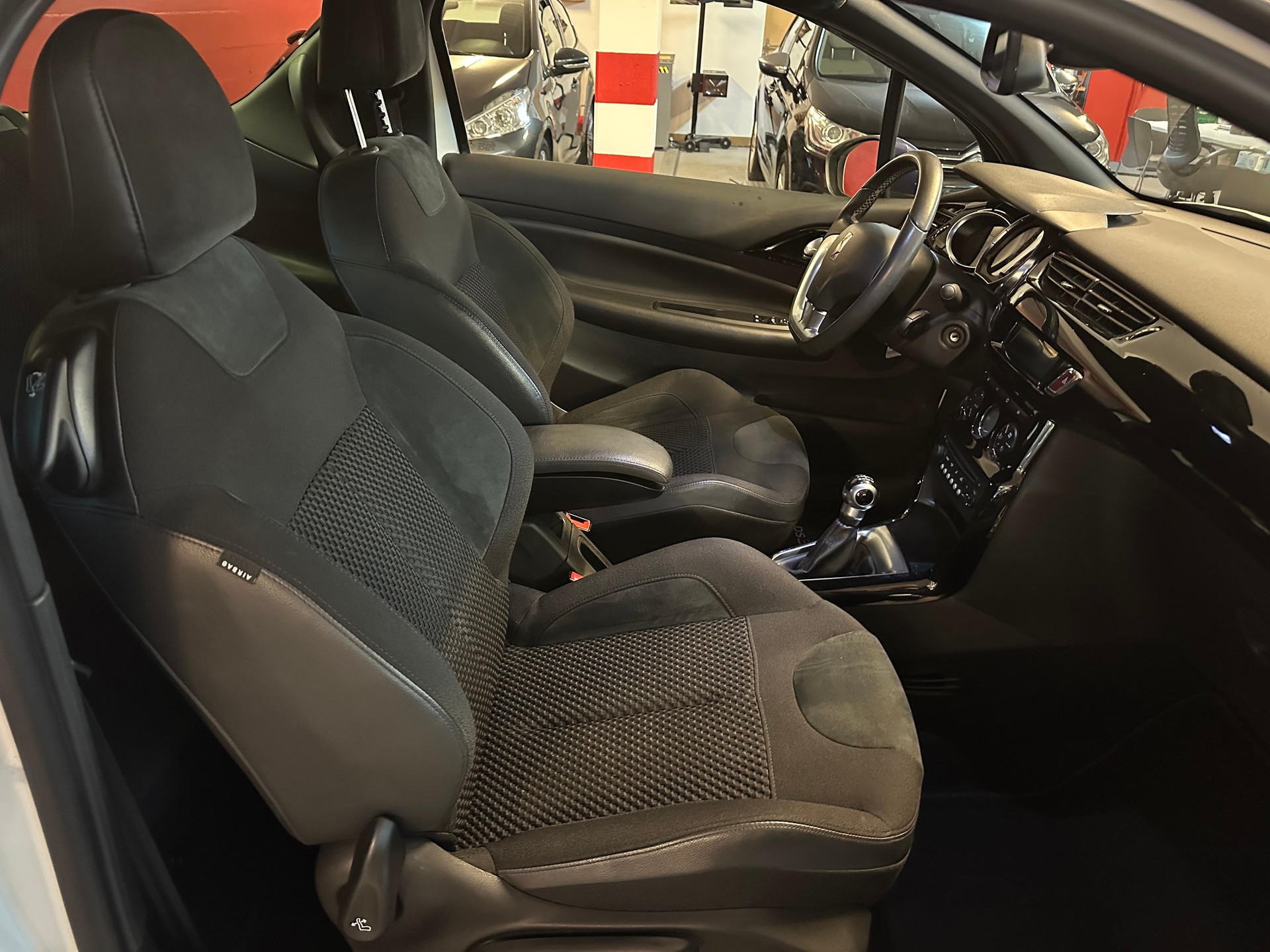 DS AUTOMOBILES DS 3 Cabrio 1.2 PureTech Chic-image-7