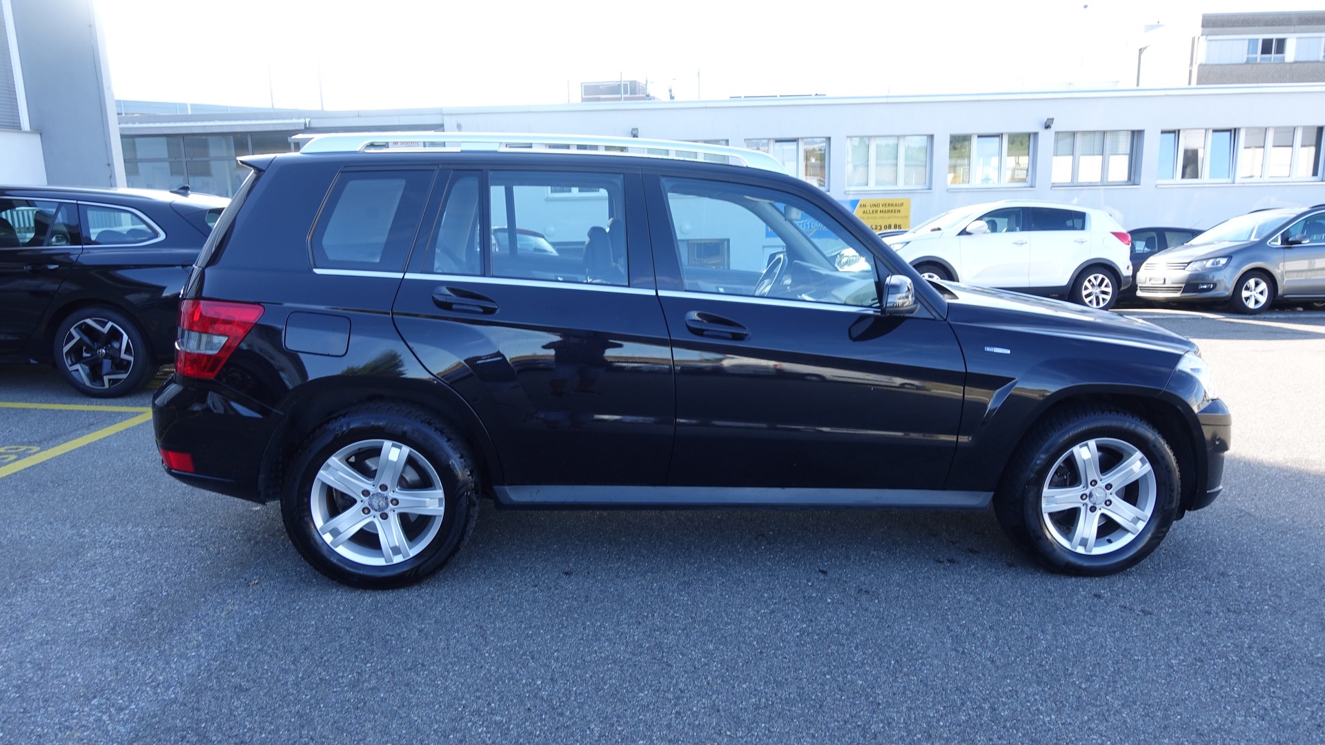 MERCEDES-BENZ GLK 220 CDI BlueEfficiency 4Matic 7G-Tronic-image-2