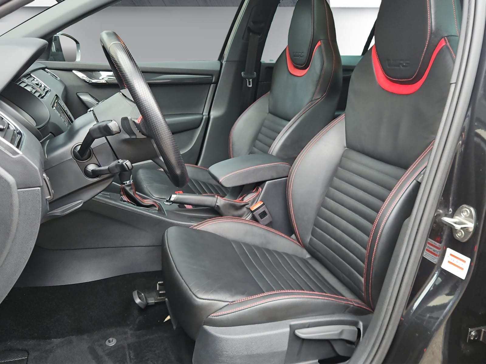 SKODA Skoda Octavia RS TDI 4x4-image-13
