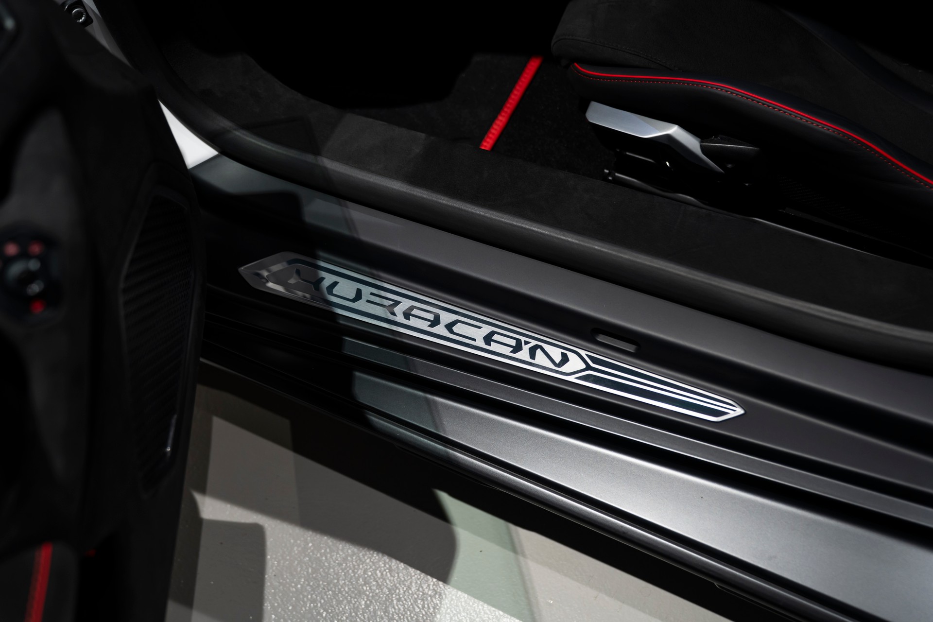 LAMBORGHINI Huracan Sterrato-image-21