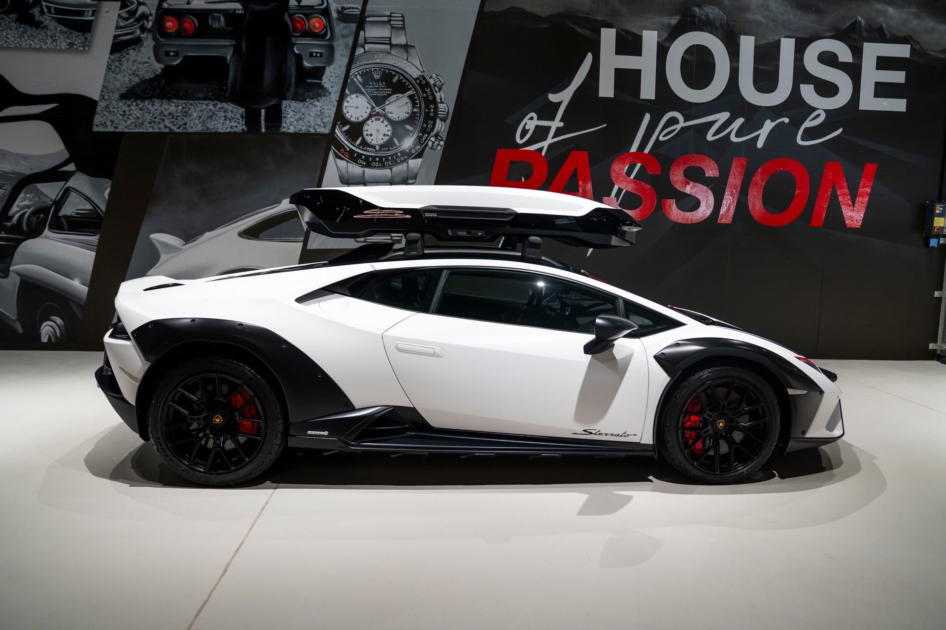 LAMBORGHINI Huracan Sterrato-image-2