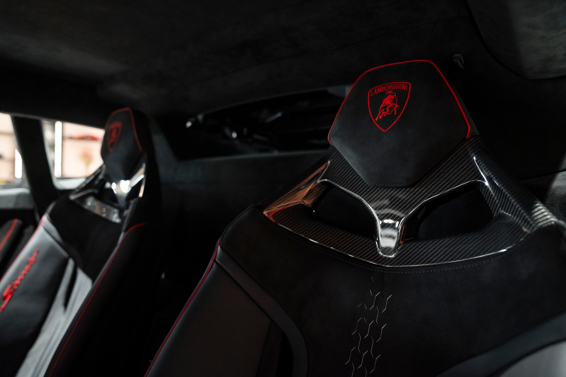 LAMBORGHINI Huracan Sterrato-image-15