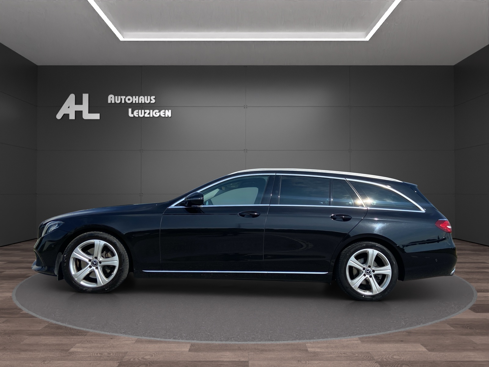 MERCEDES-BENZ E 250 Avantgarde 9G-Tronic-image-1