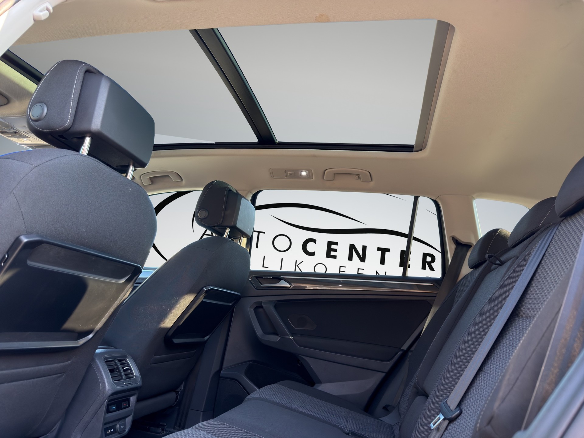 VW Tiguan Allspace 2.0 TDI SCR Highline 4Motion DSG-image-11