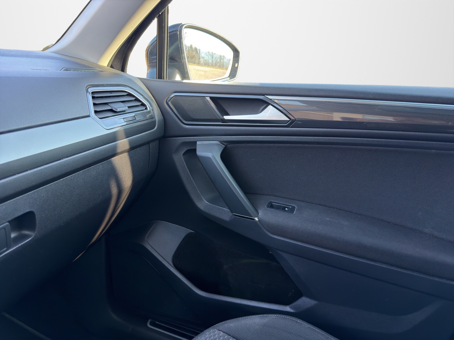 VW Tiguan Allspace 2.0 TDI SCR Highline 4Motion DSG-image-18
