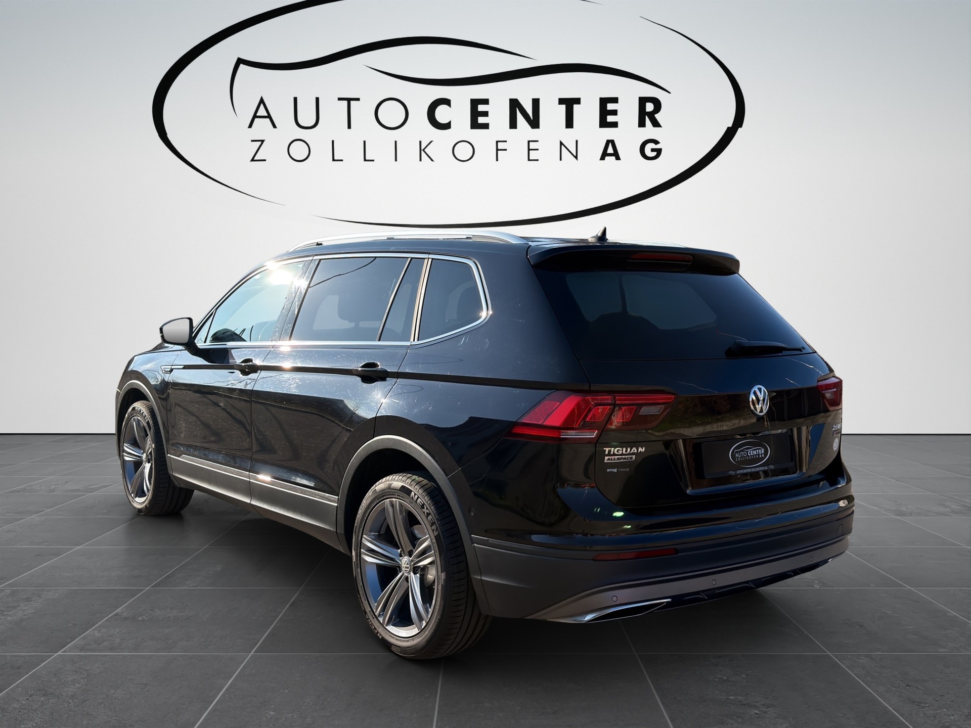 VW Tiguan Allspace 2.0 TDI SCR Highline 4Motion DSG-image-5