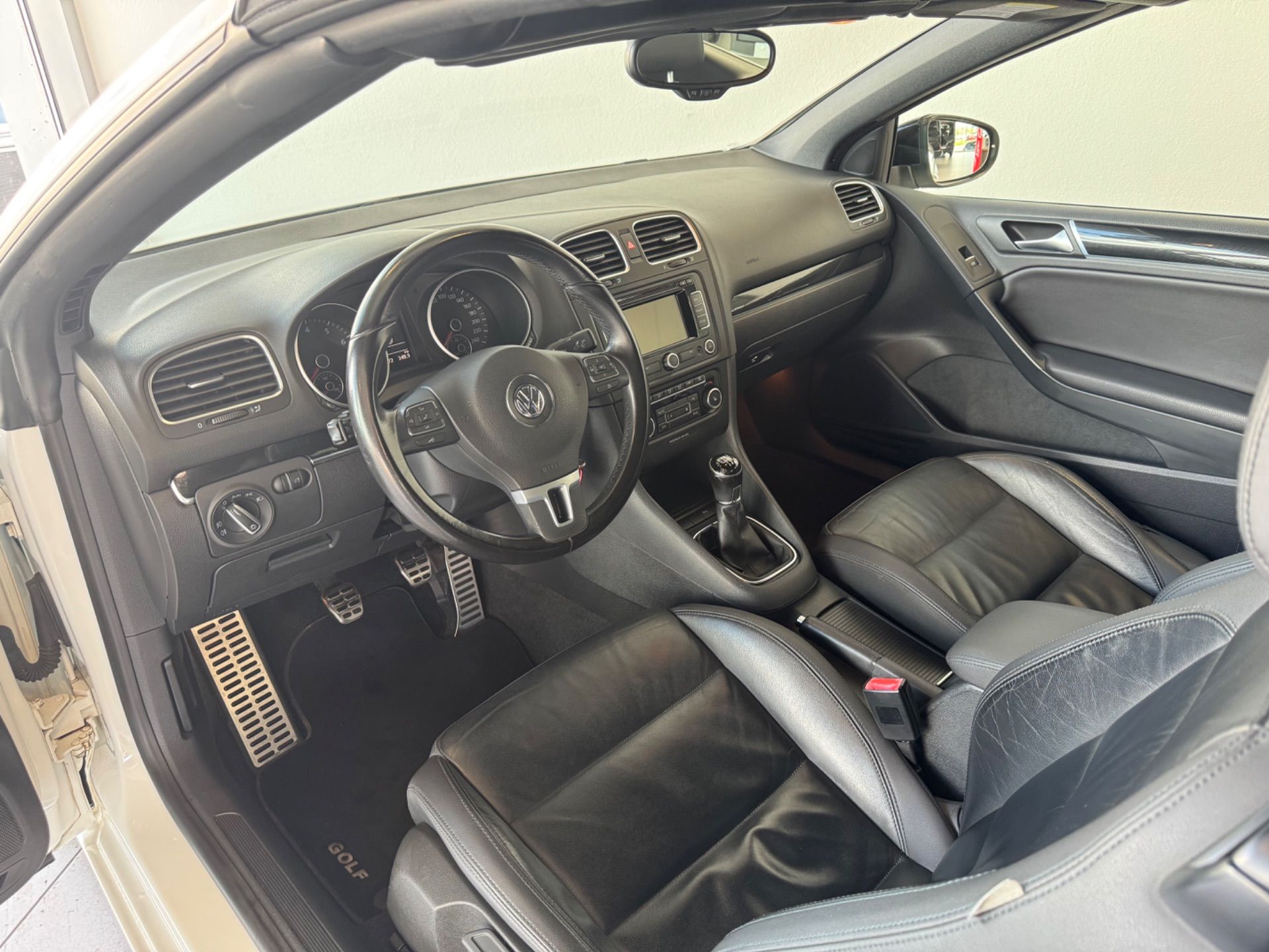 VW Golf Cabrio 1.4 TSI-image-9