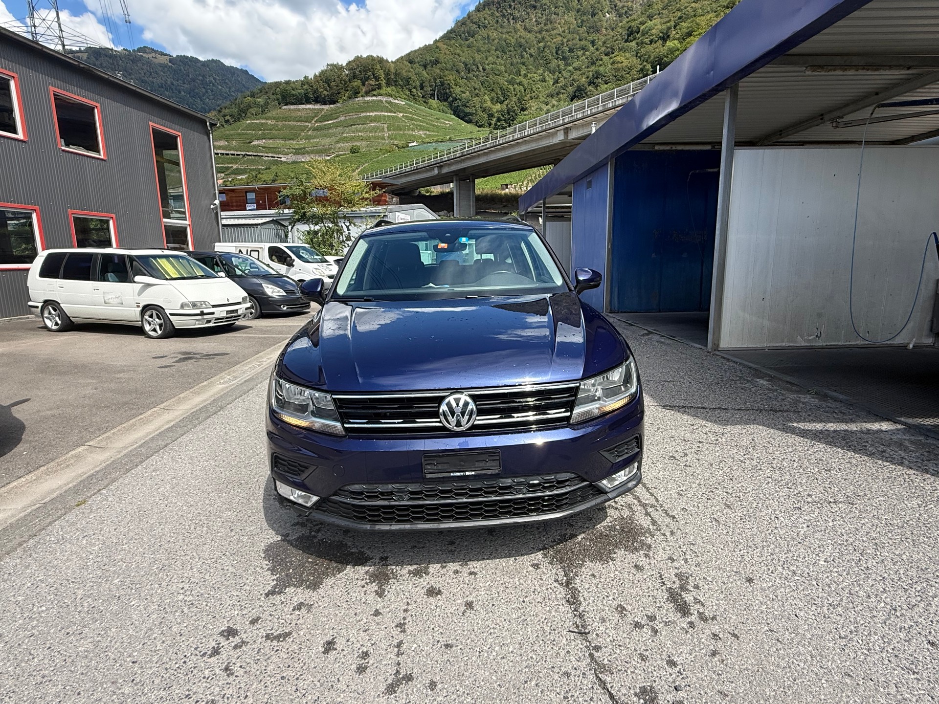 VW Tiguan 2.0 TDI SCR Comfortline 4Motion DSG-image-1