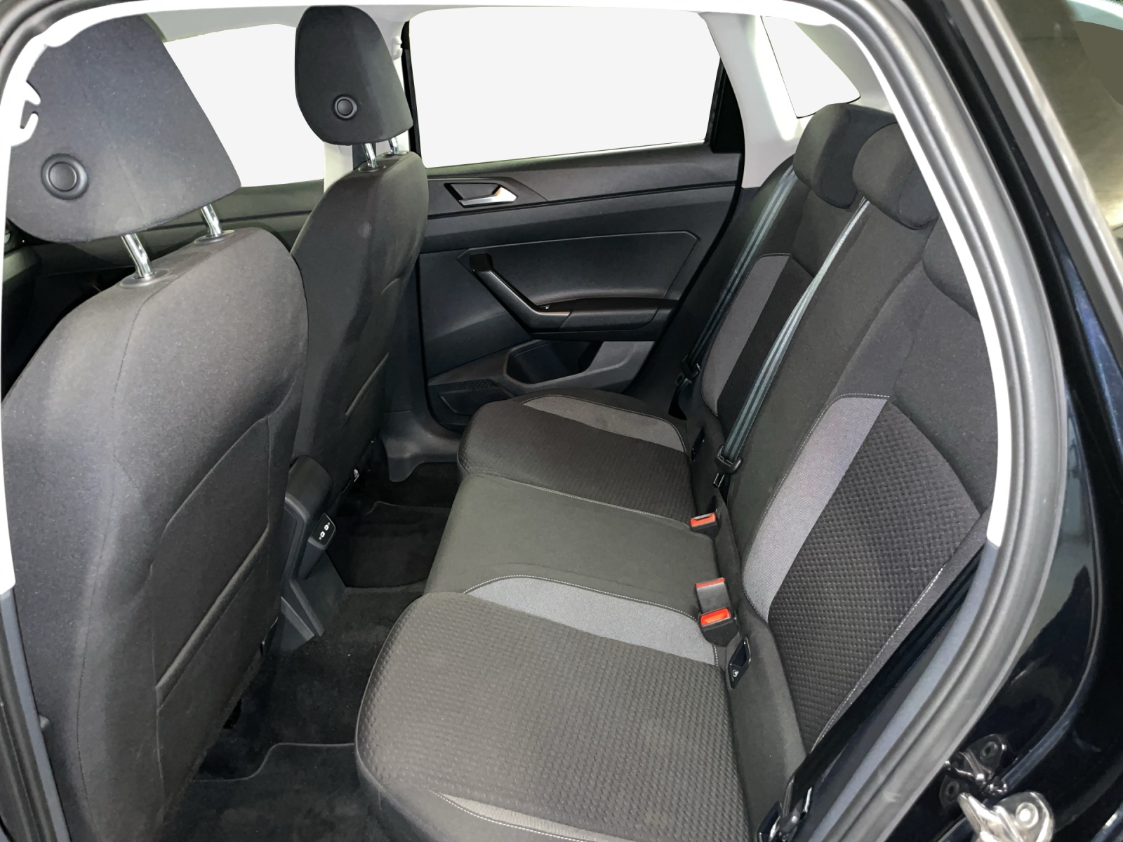 VW Polo 1.0 TSI Life DSG-image-11