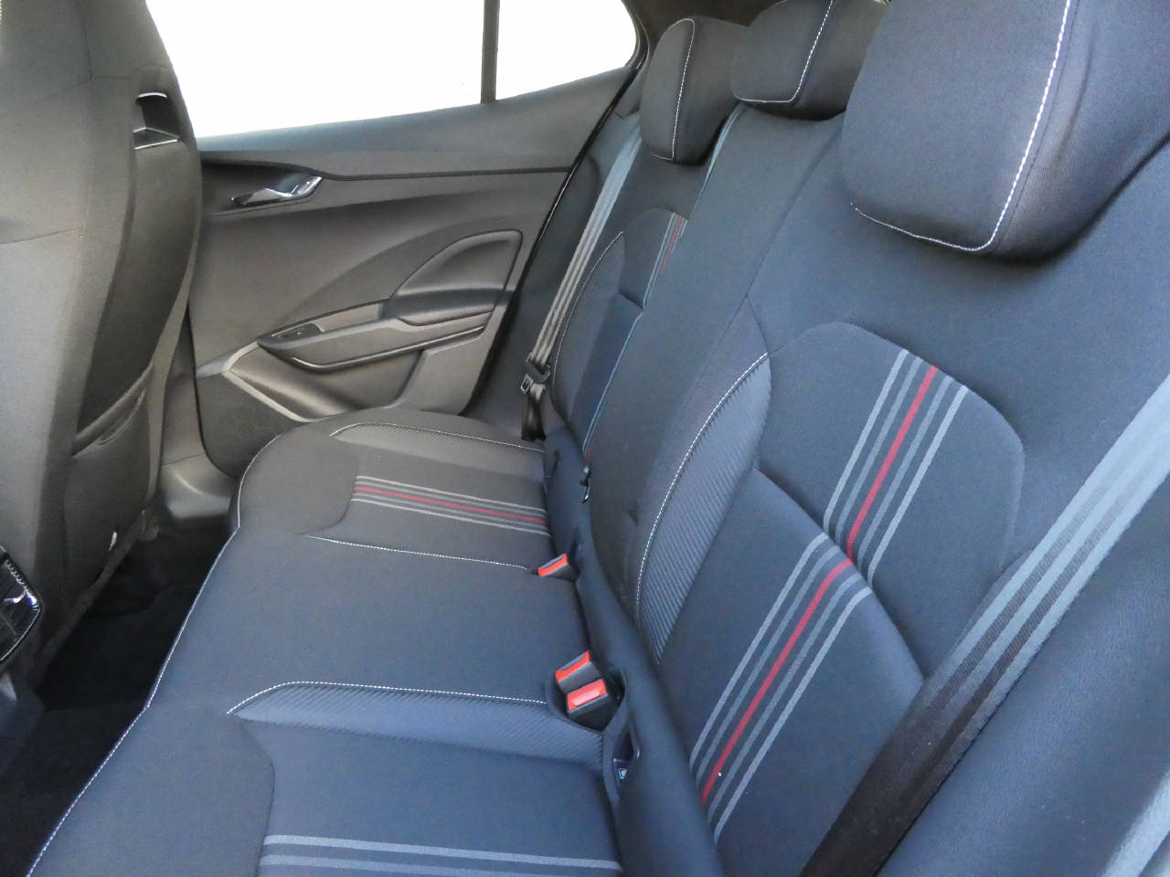 SKODA Fabia 1.0 TSI Monte Carlo DSG-image-10