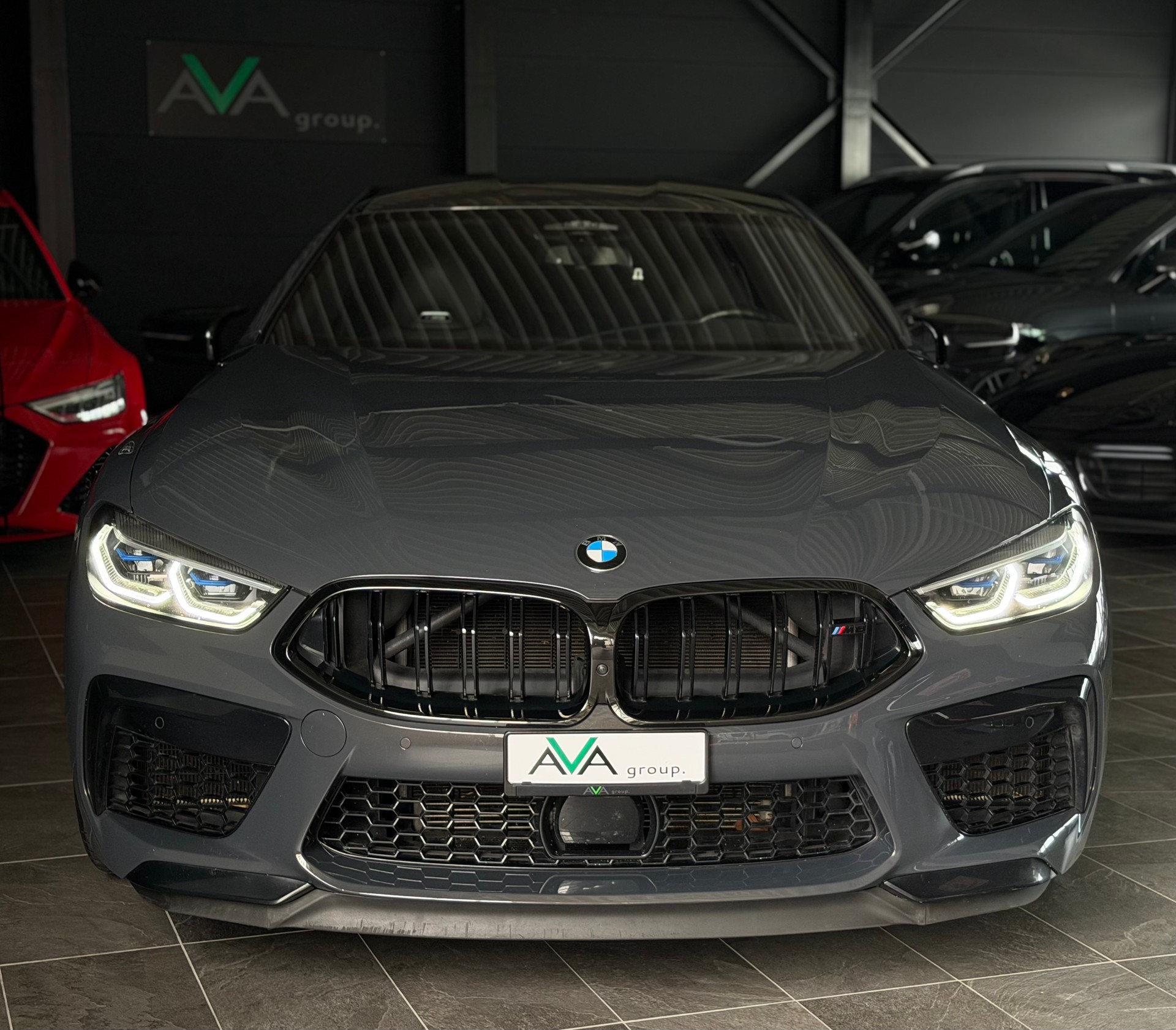 BMW M8 xDrive M Competition Steptronic*DRAVITGRAU*-image-3