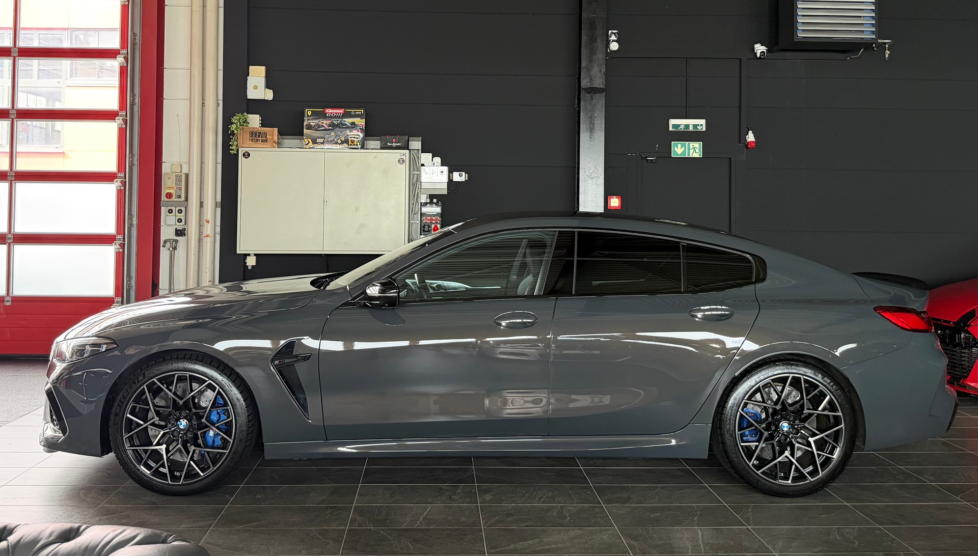 BMW M8 xDrive M Competition Steptronic*DRAVITGRAU*-image-5