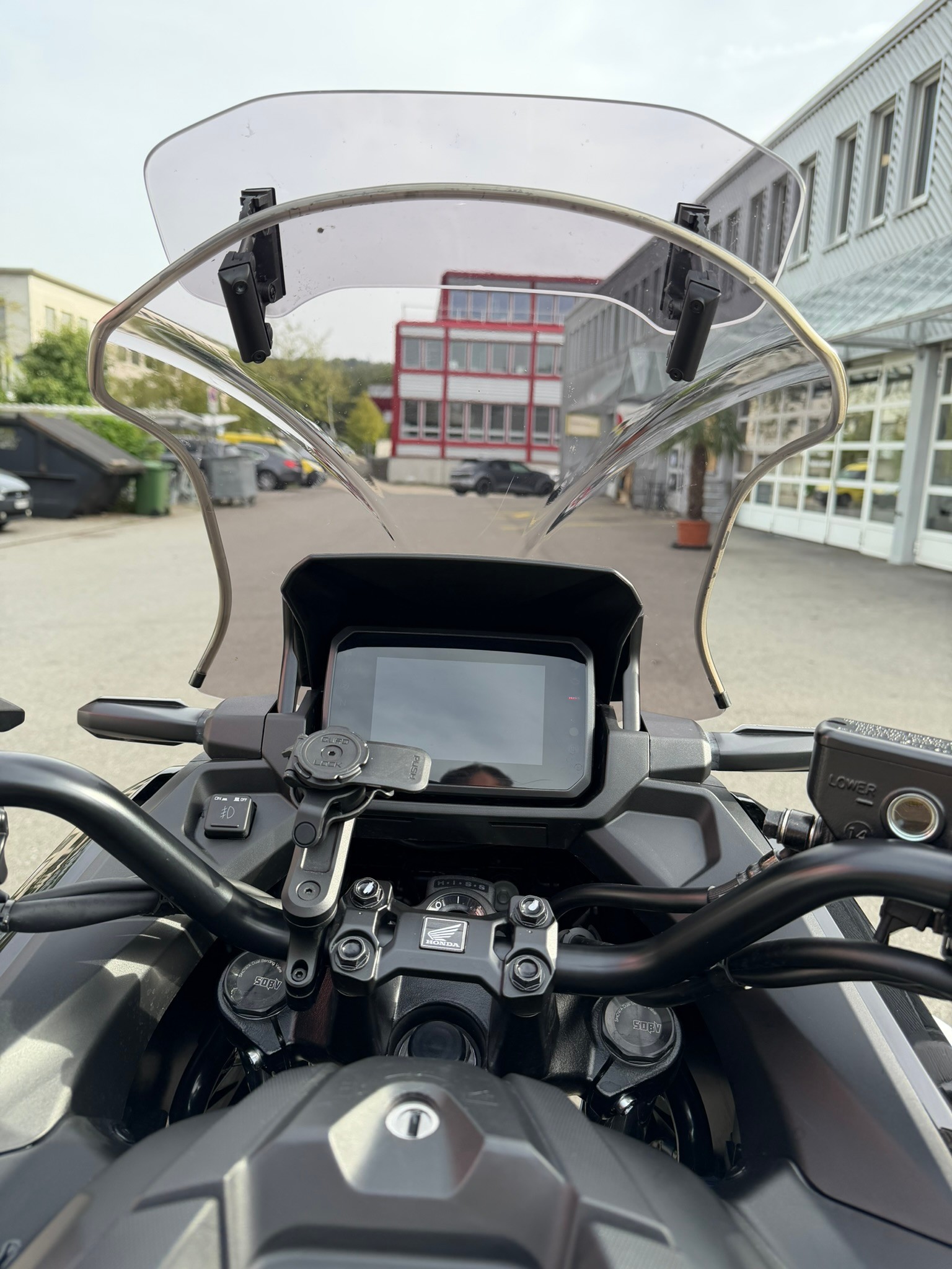 HONDA DCT VERSION-showroom-element-2