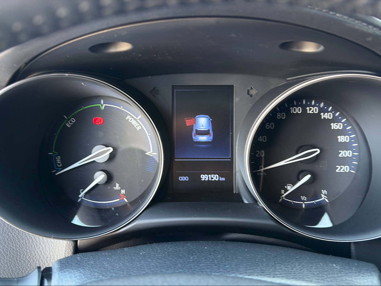 TOYOTA C-HR 1.8 HSD CVT Trend-image-11