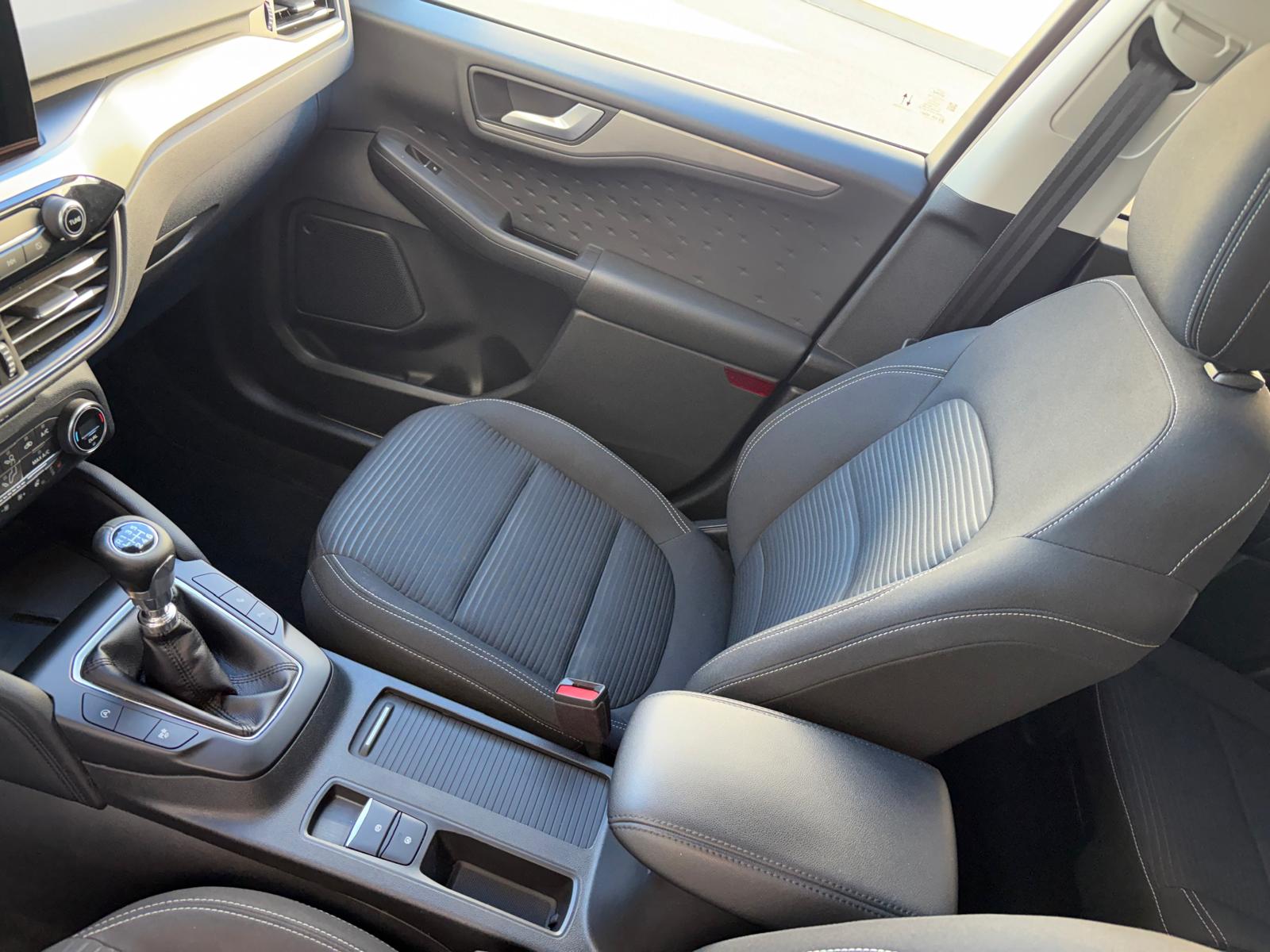 FORD Kuga 2.0 EcoBlue Hybrid Titanium-image-8