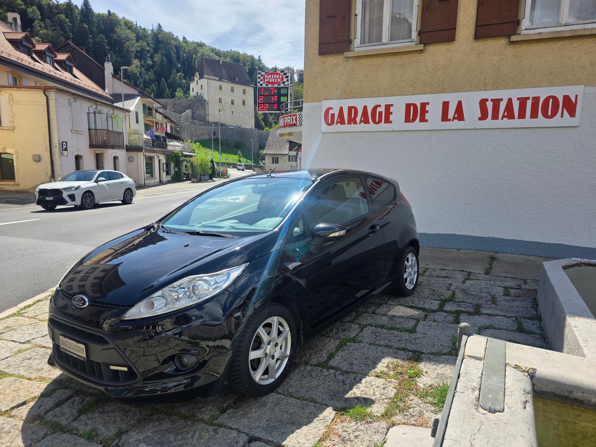 FORD Fiesta 1.6 16V Sport-image-0