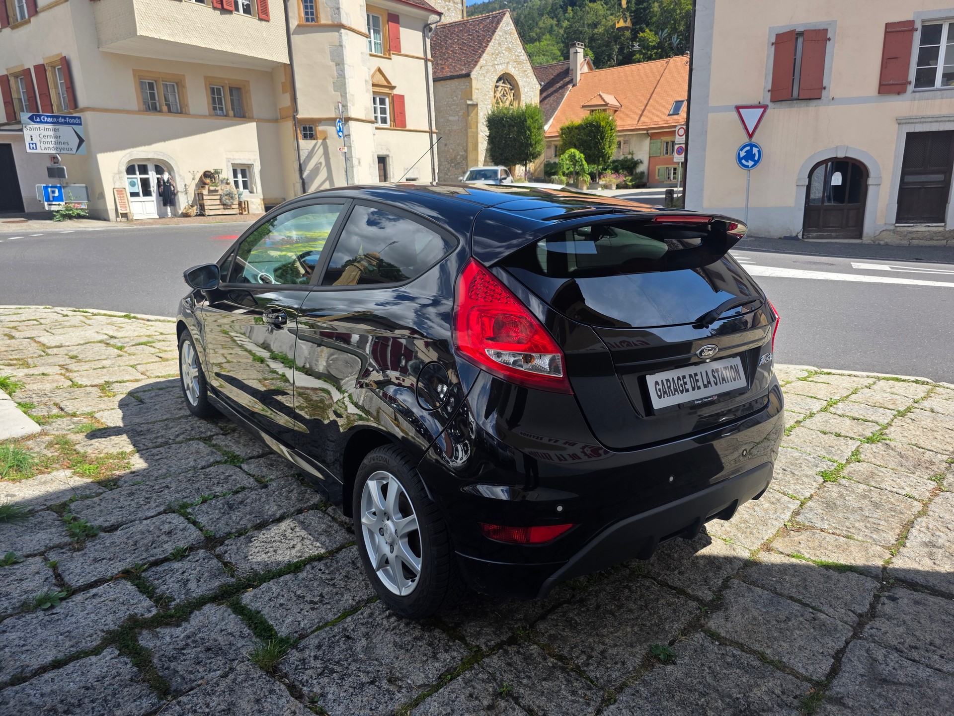 FORD Fiesta 1.6 16V Sport-image-5