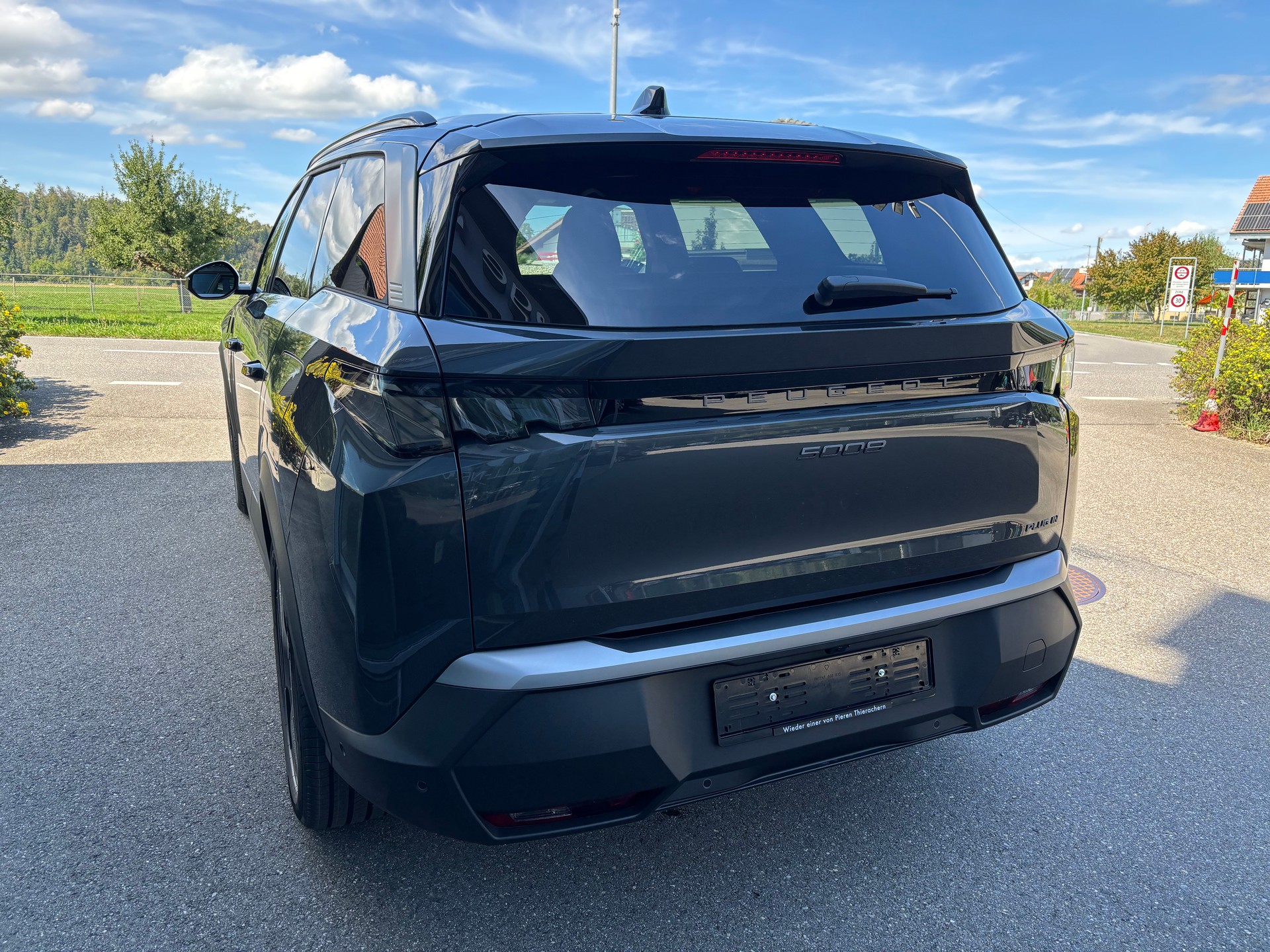 PEUGEOT 5008 225 e-DCS7 GT Exclusive-image-2