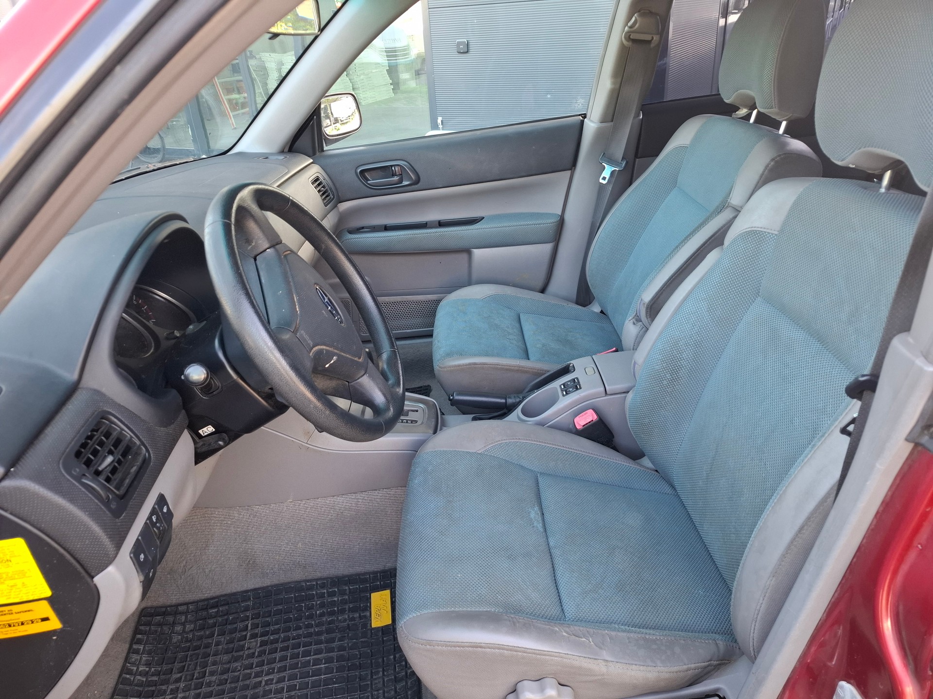 SUBARU Forester 2.0X Comfort Automatic-image-7
