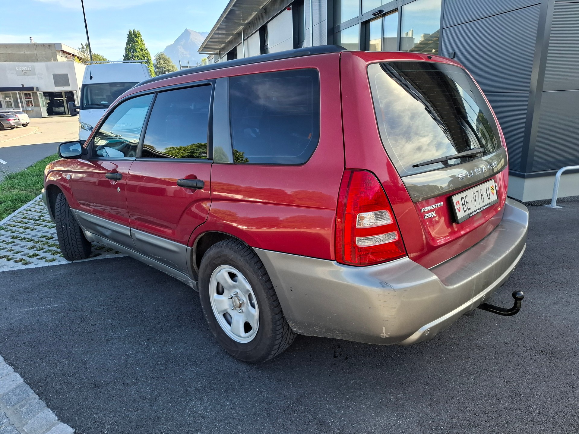 SUBARU Forester 2.0X Comfort Automatic-image-3