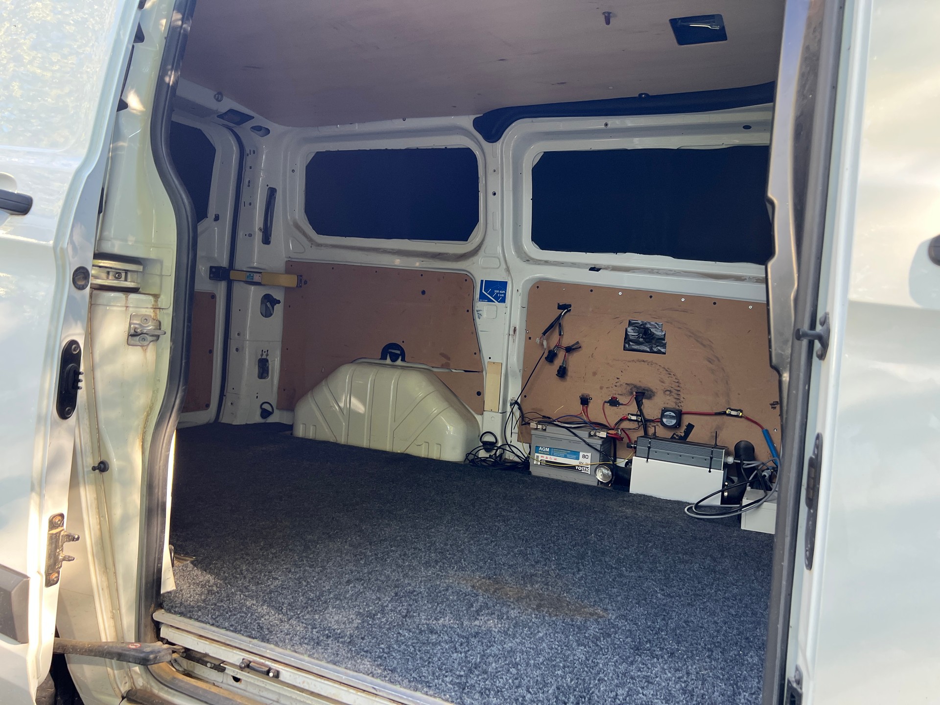 FORD Transit Custom Van 290 L1H1 Trend-image-11