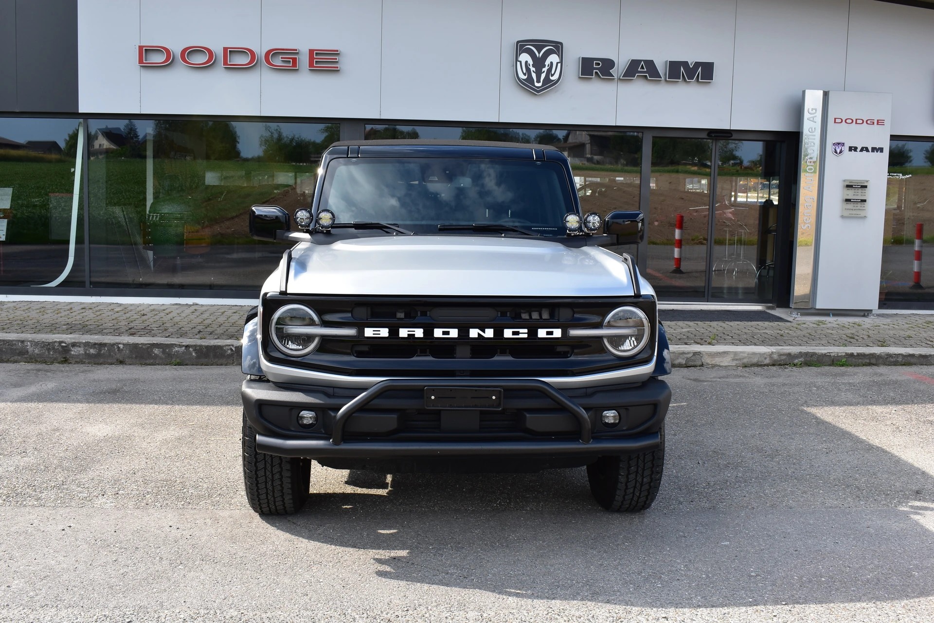 FORD Bronco Outer Banks — slika 1