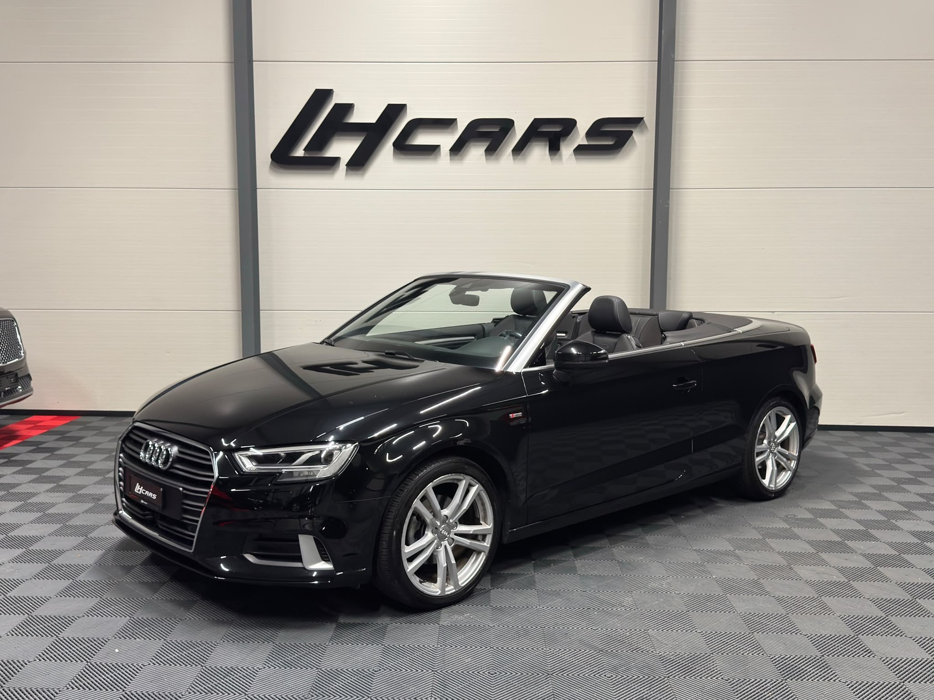 AUDI A3 Cabriolet 1.5 T FSI Sport S-Tronic-image-0