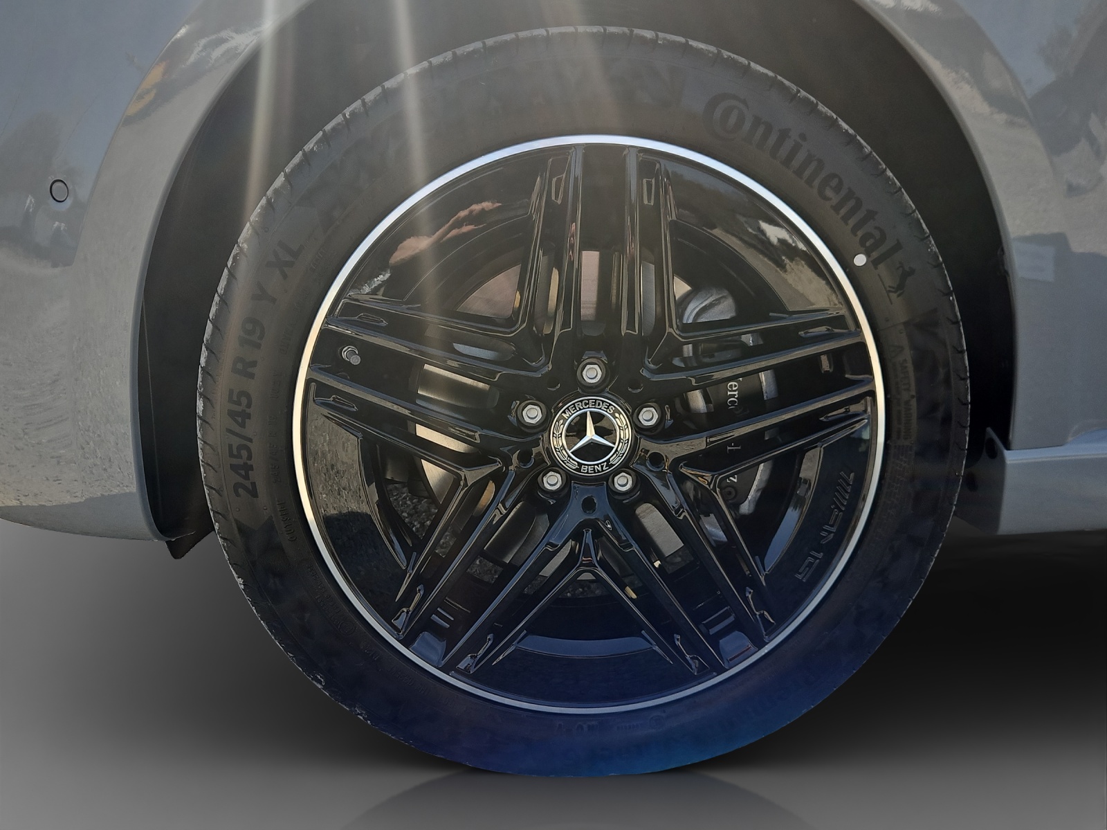 MERCEDES-BENZ V 300 d lang 4Matic Exclusive Swiss Edition 9G-Tronic-image-13